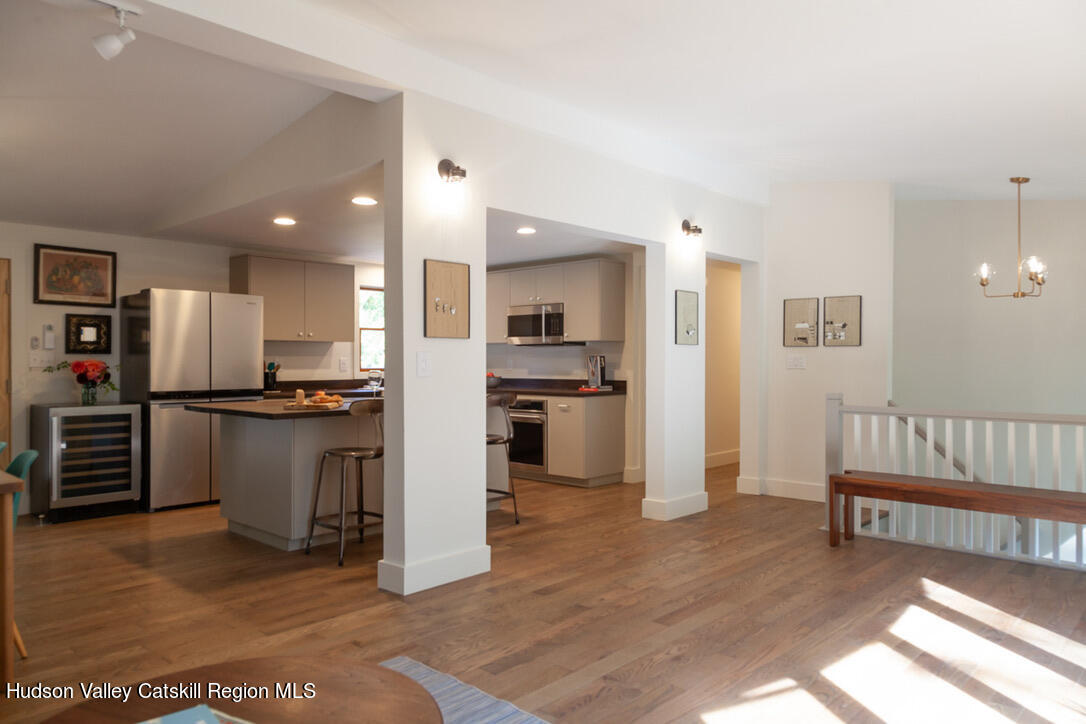 853 Lucas Ave Extension