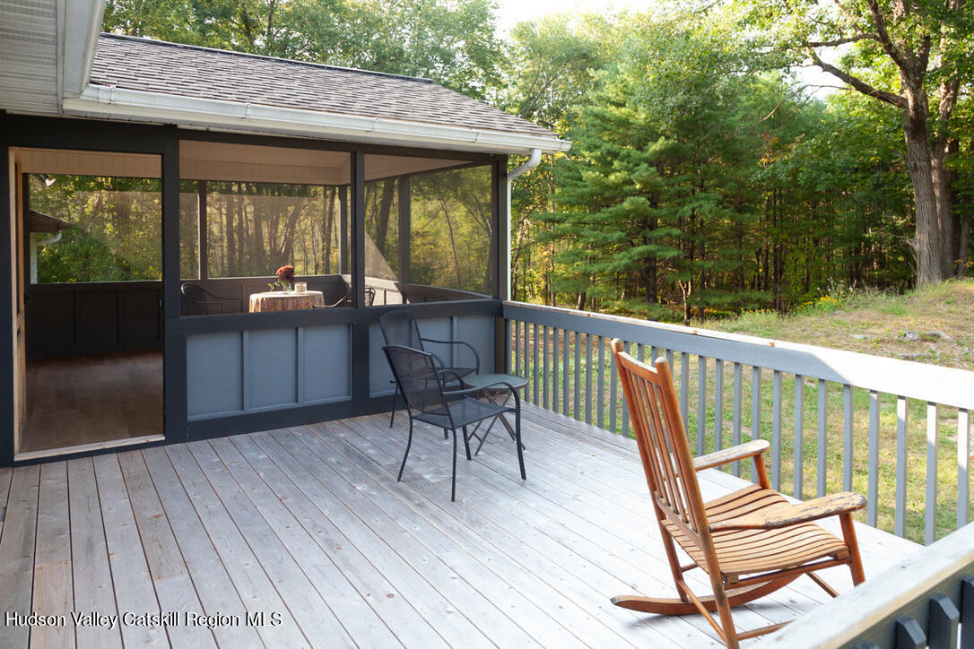 853 Lucas Ave Extension