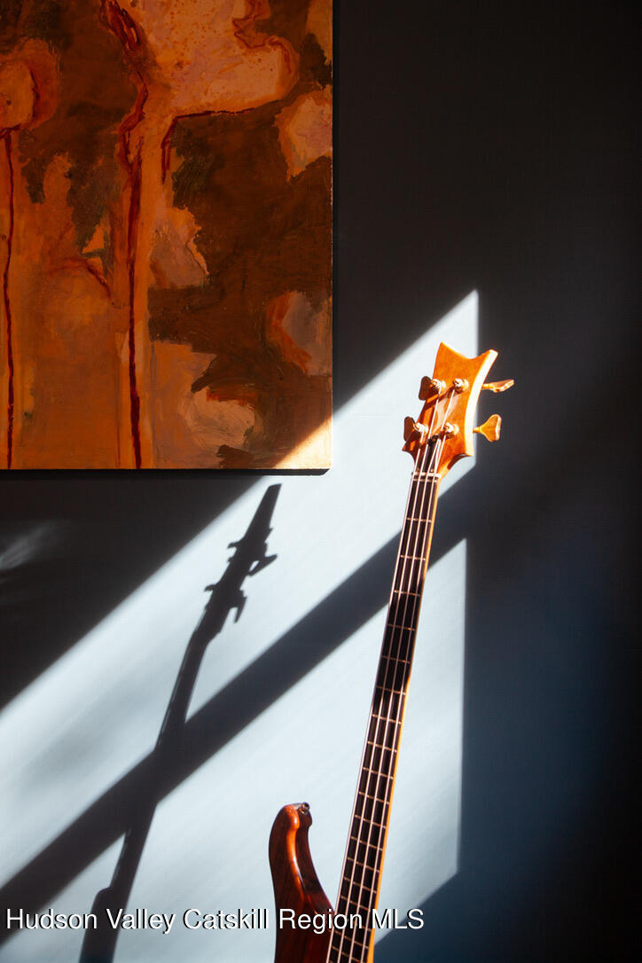 853 Lucas Ave Extension