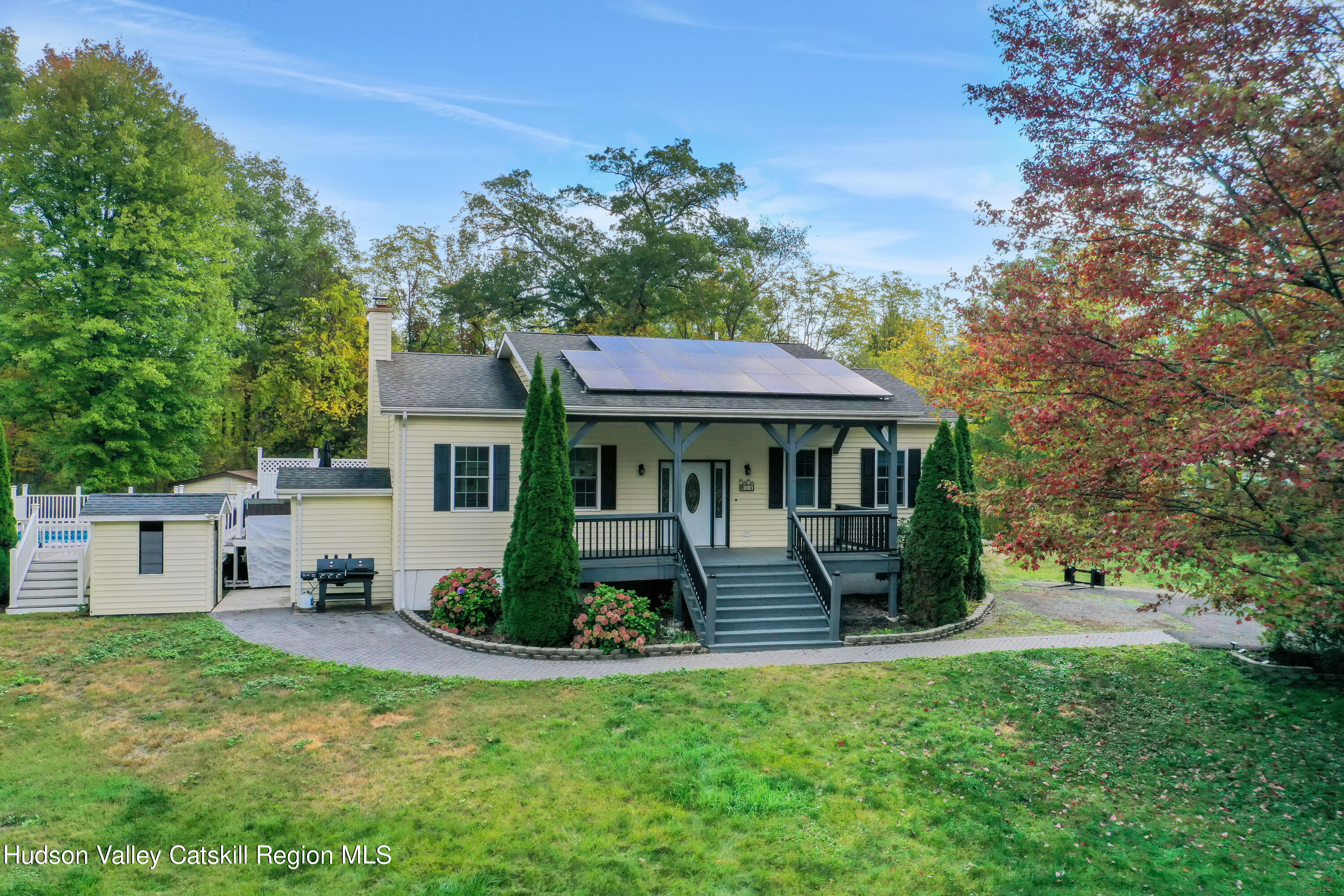 14 Spike Horn Road