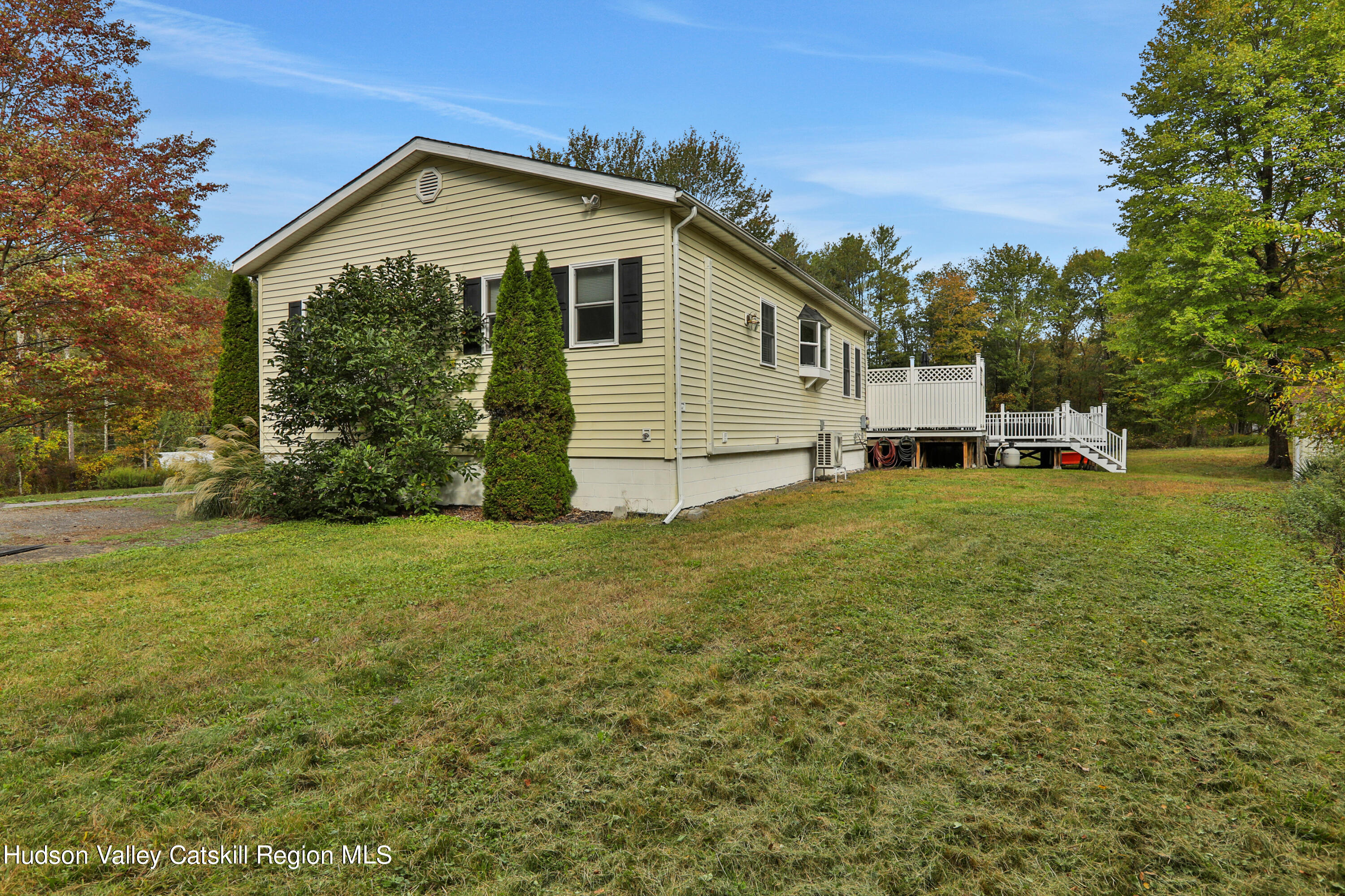 14 Spike Horn Road