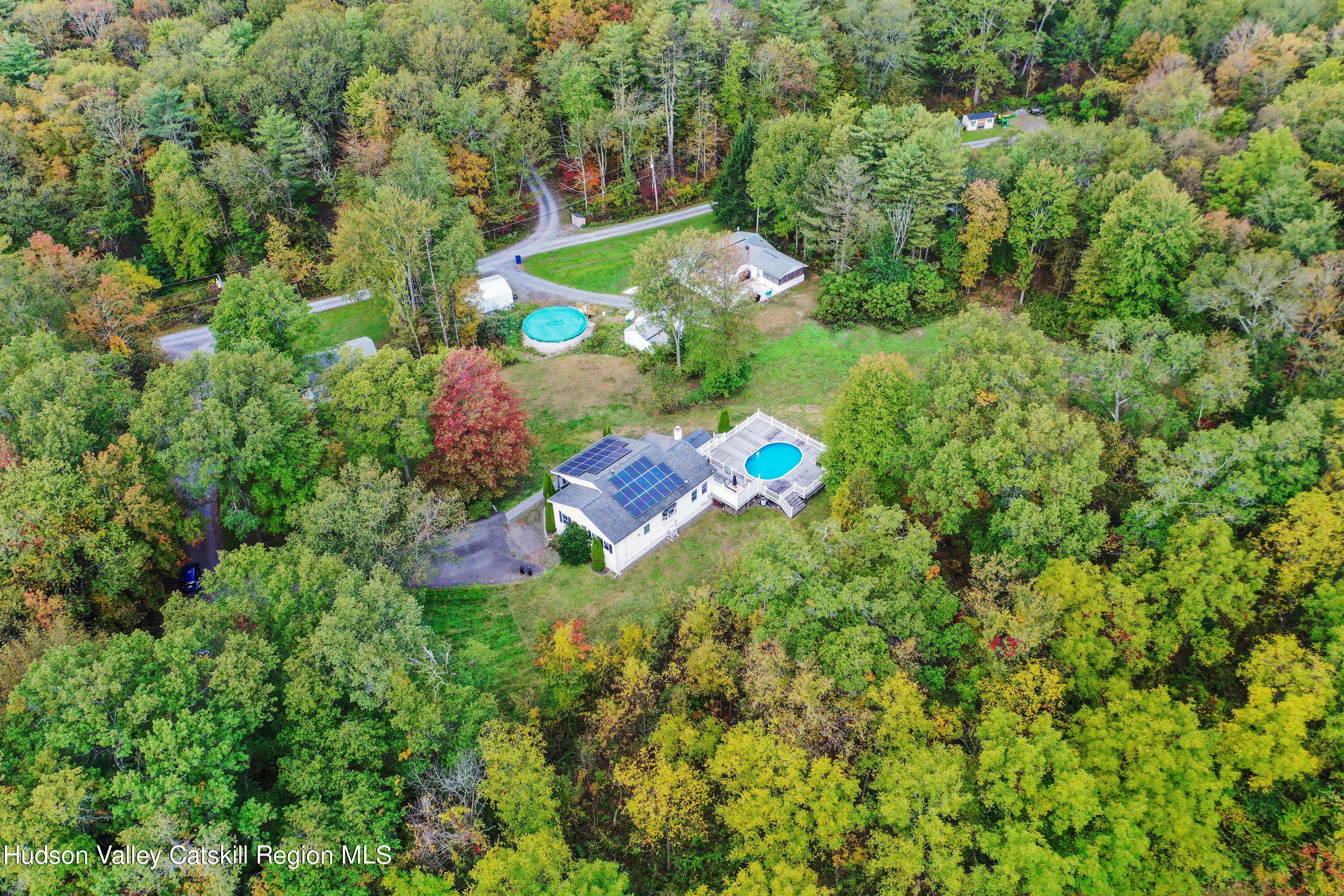 14 Spike Horn Road