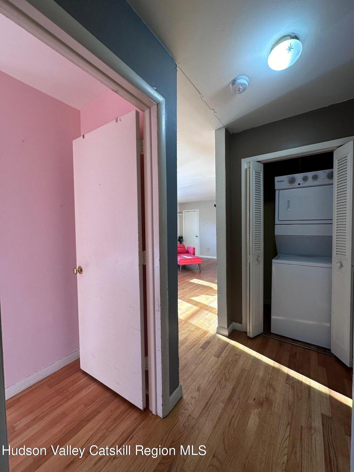 136 N Chestnut Street, 1d