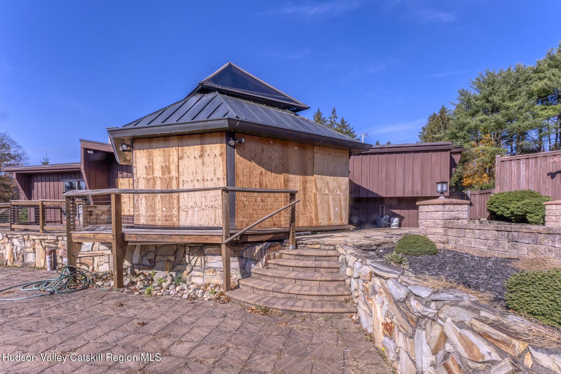 32 Lynette Boulevard