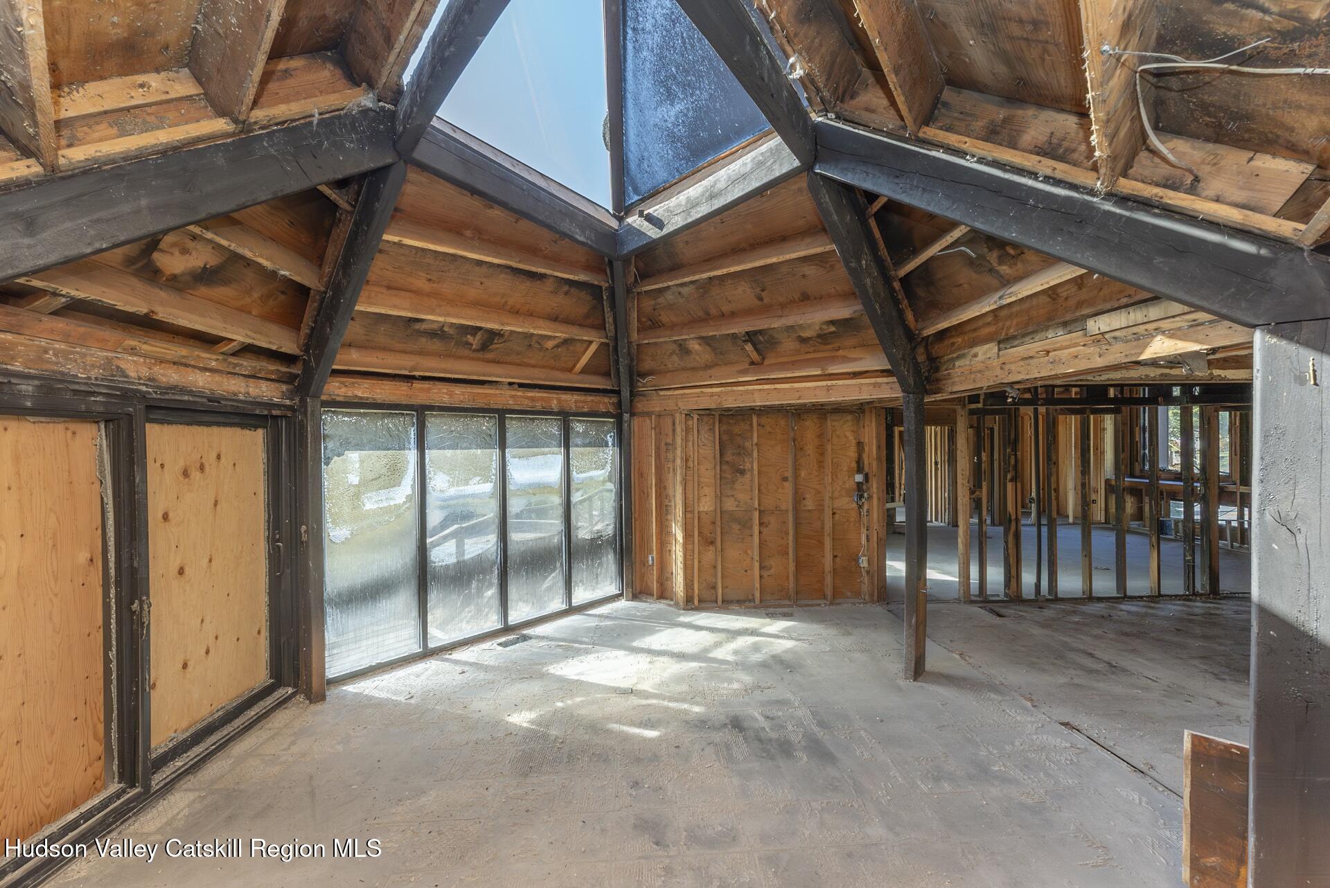 32 Lynette Boulevard