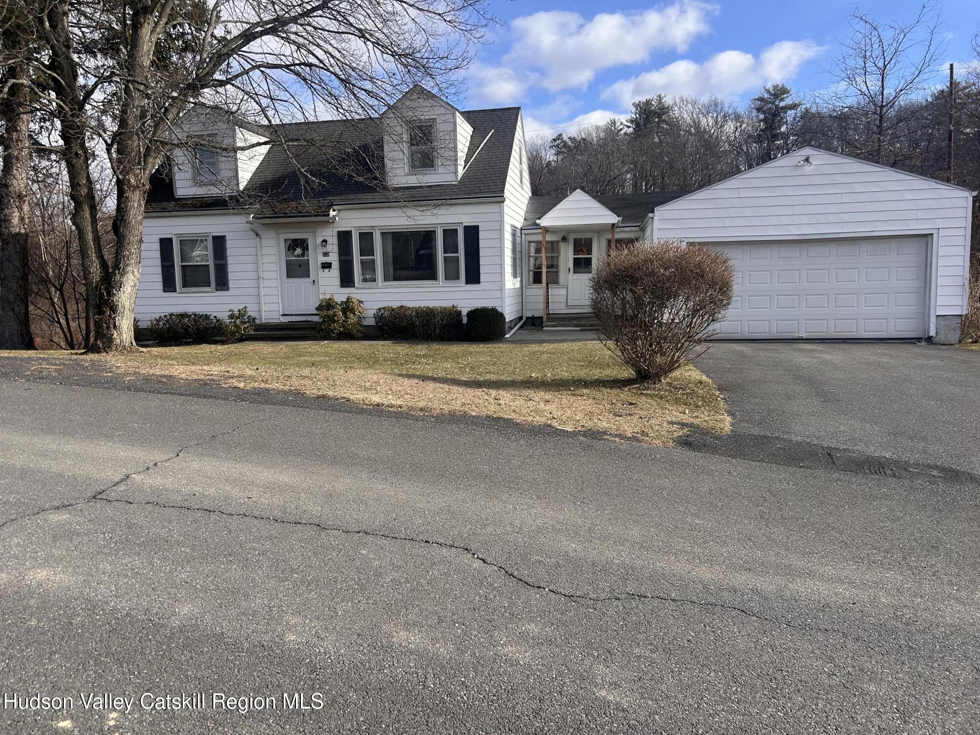 332 Fourth Avenue, 322 Fourth Ave