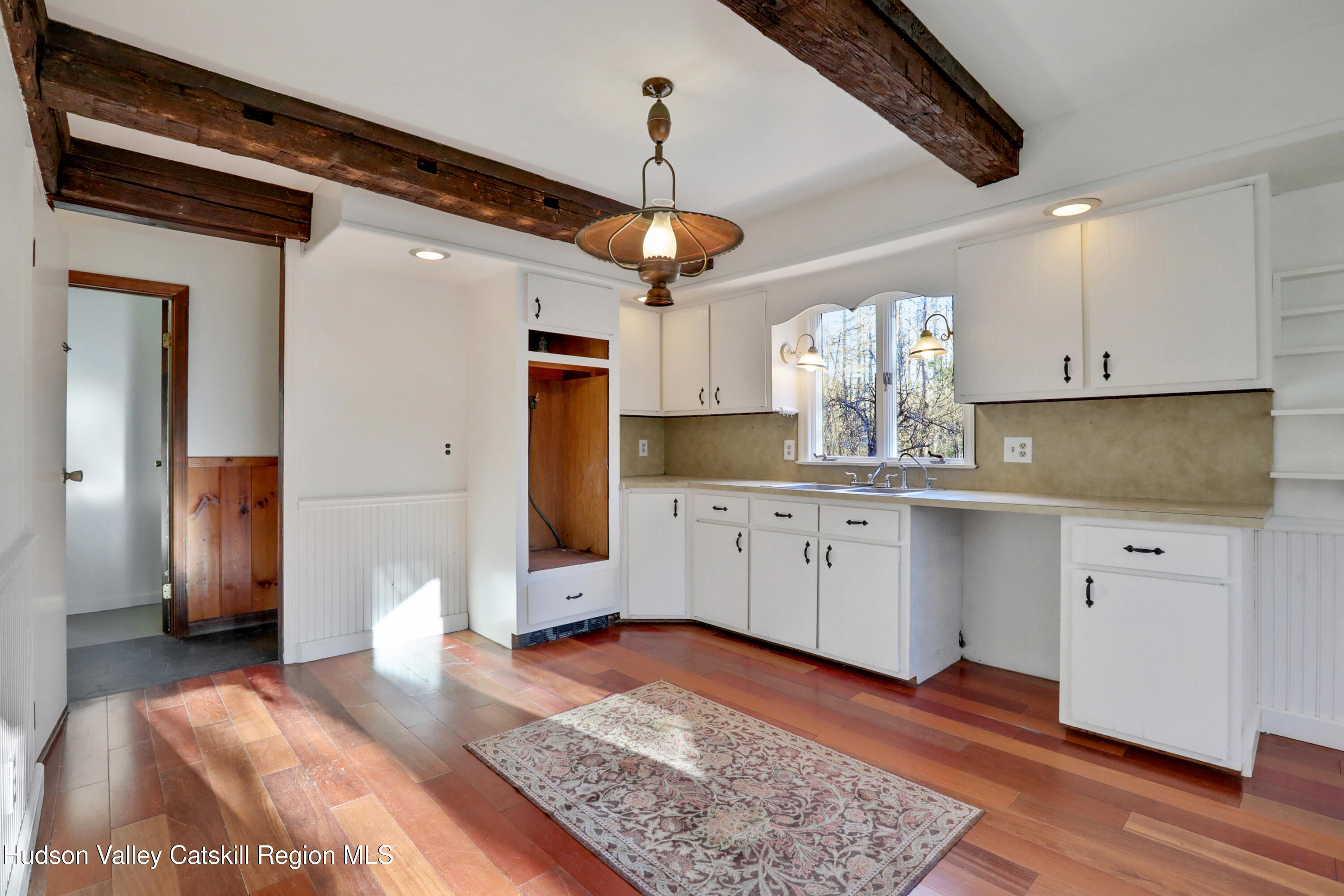 83 West Saugerties Road
