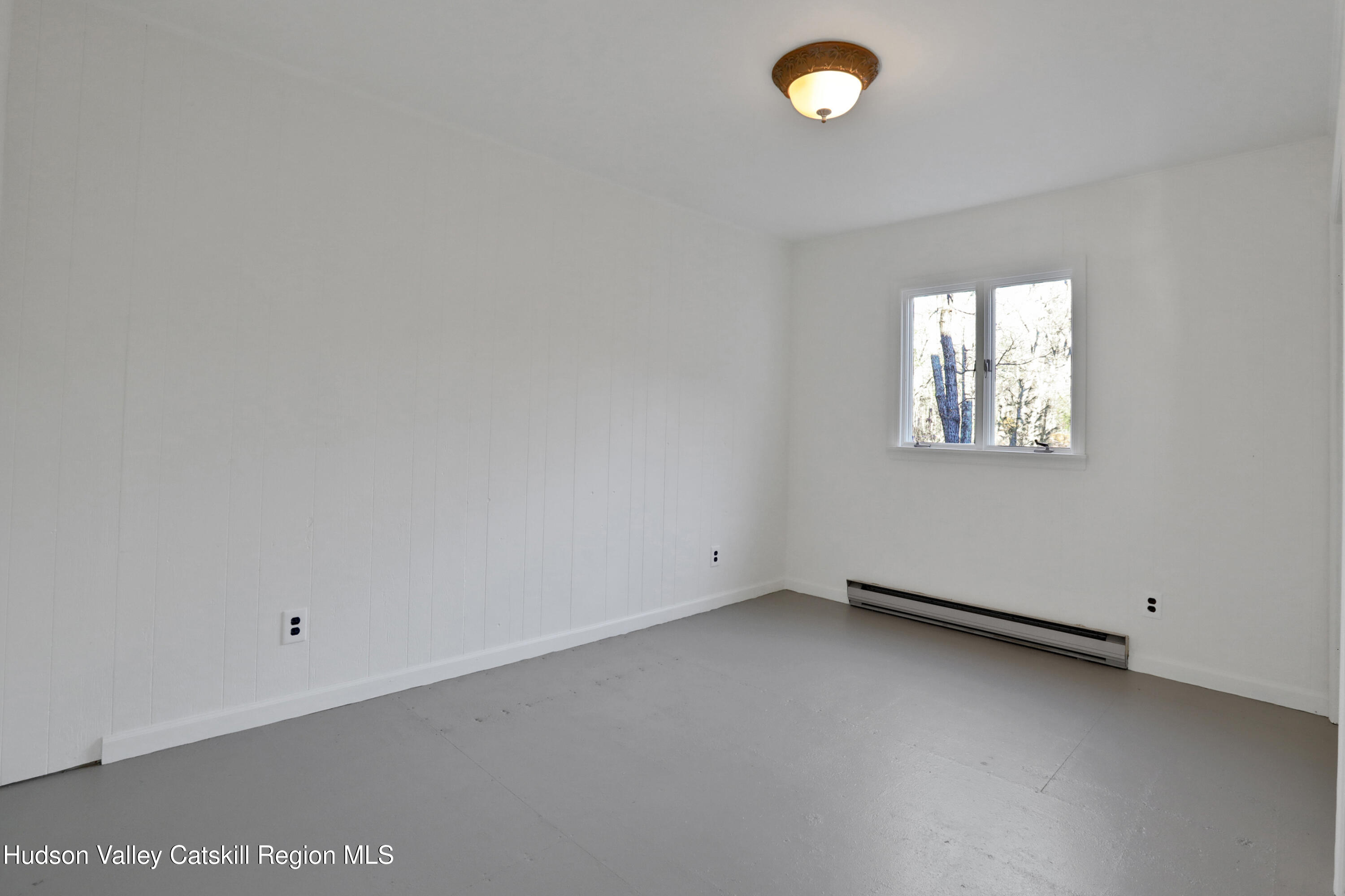 83 West Saugerties Road