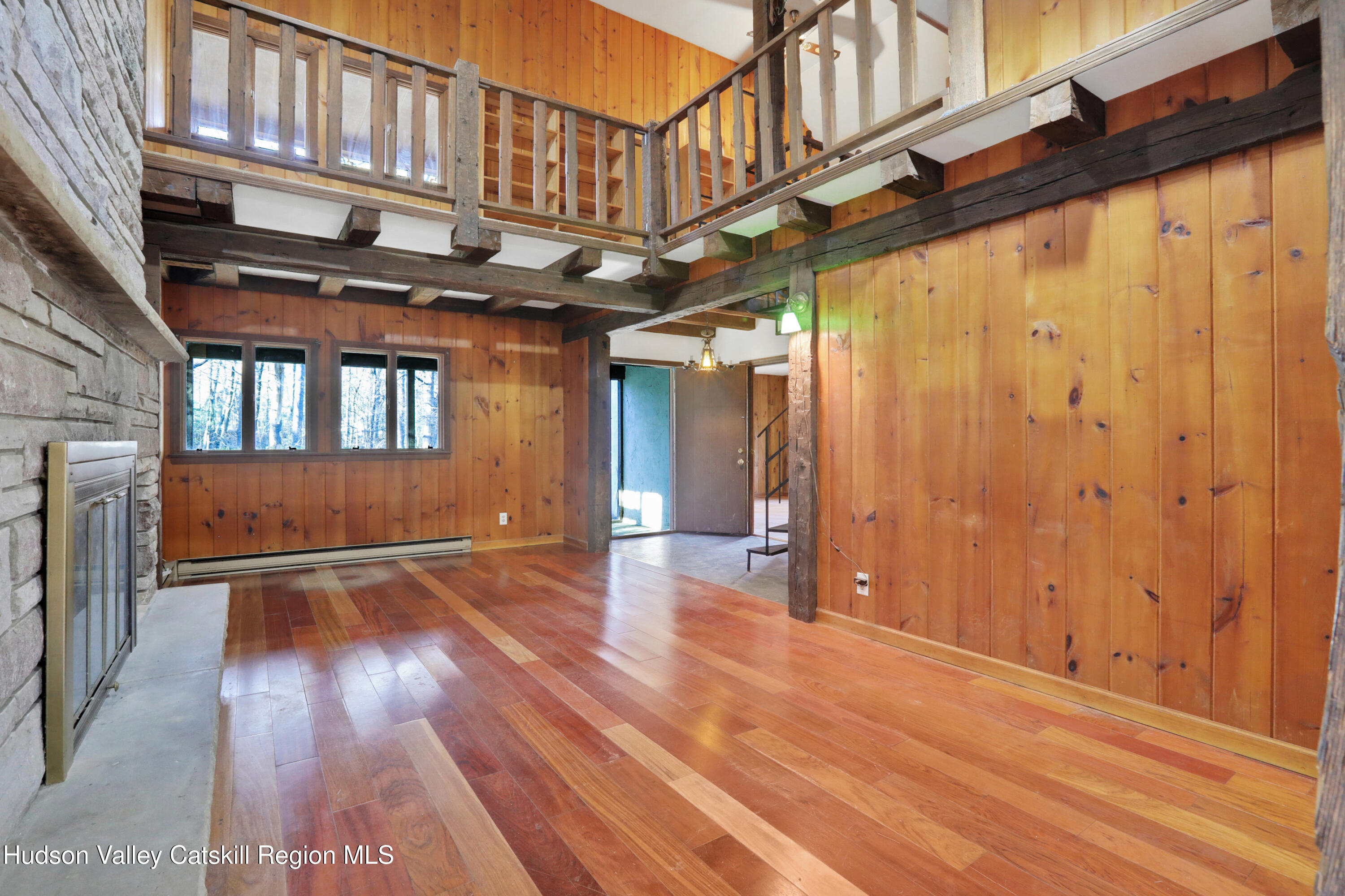 83 West Saugerties Road