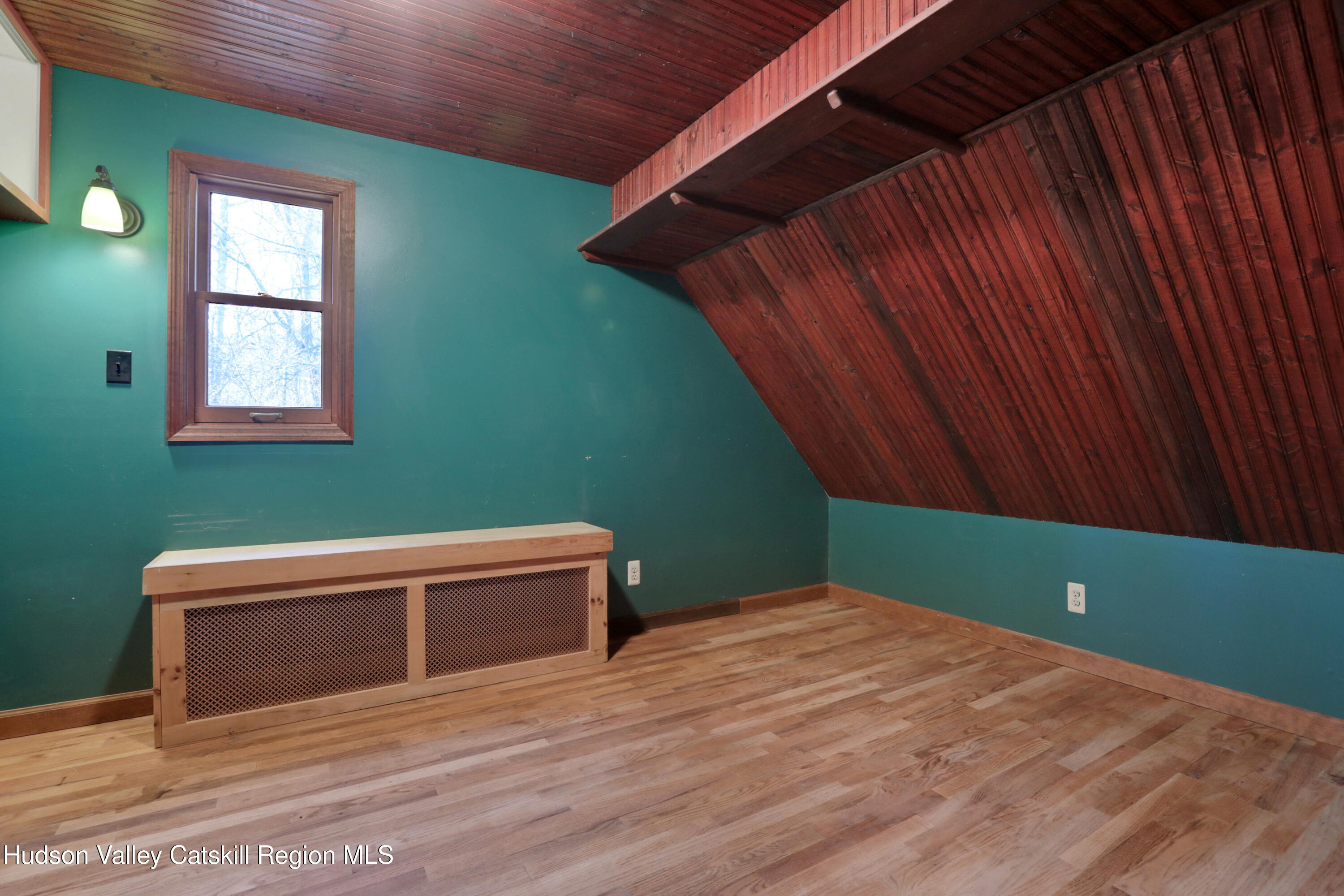 83 West Saugerties Road