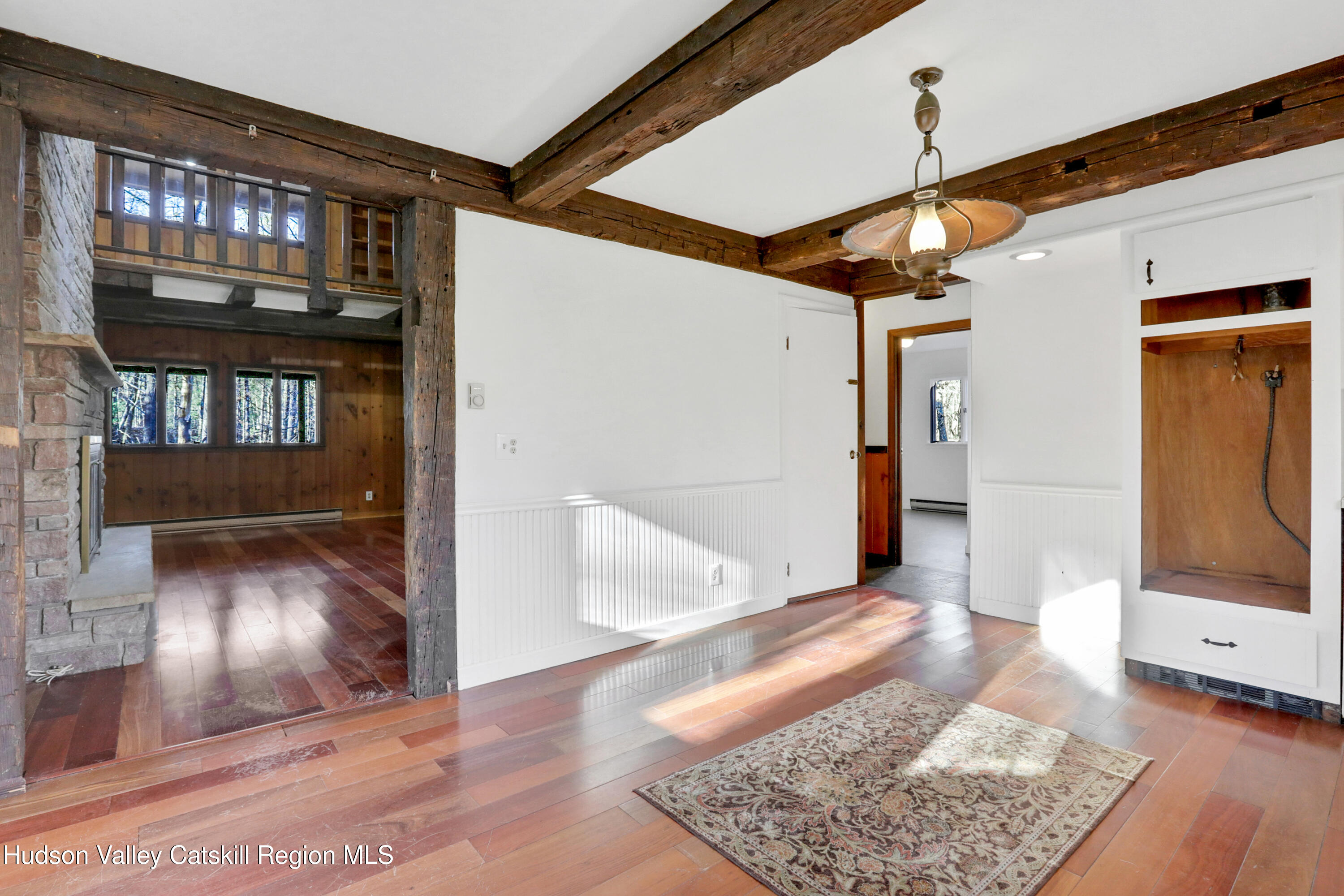 83 West Saugerties Road