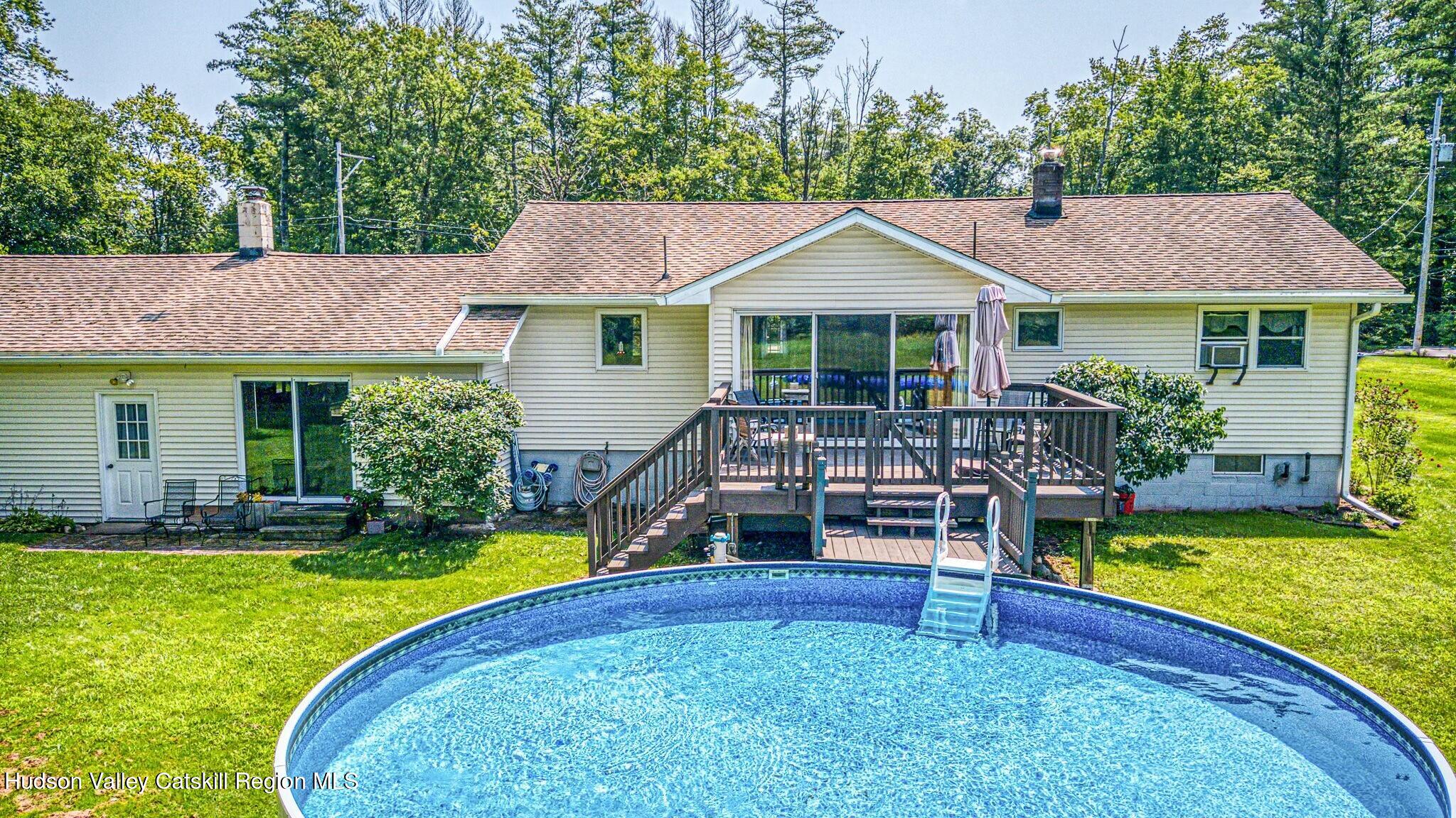 1221 Blue Mountain Road