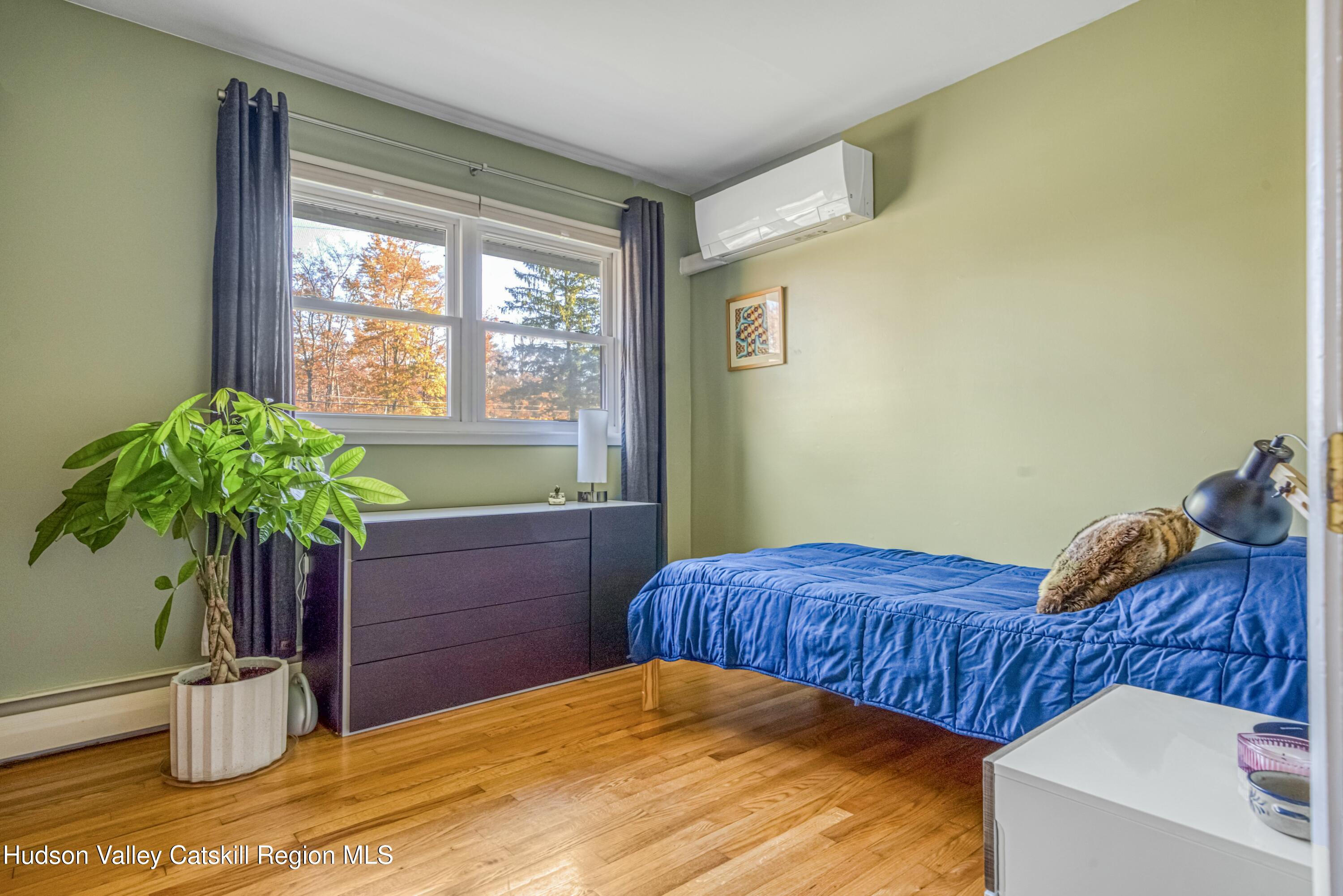 1221 Blue Mountain Road