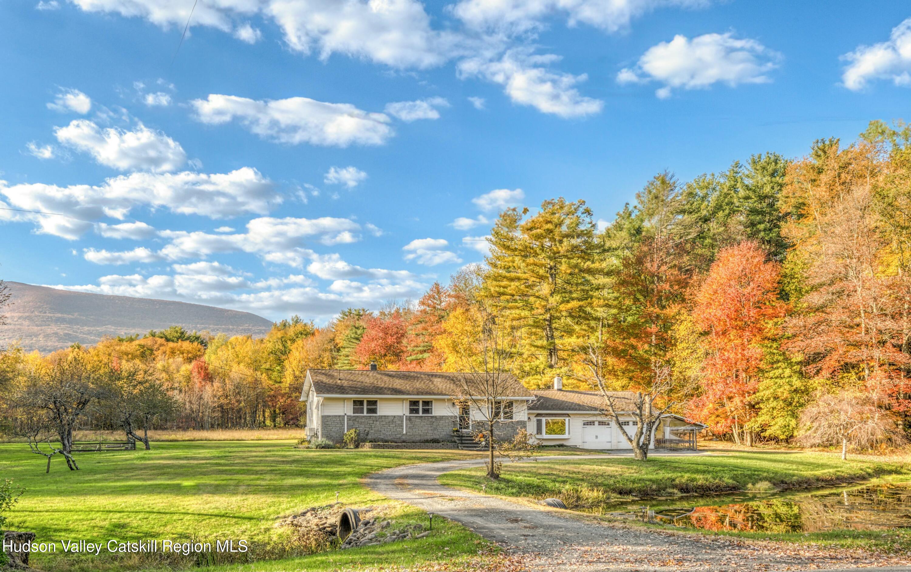 1221 Blue Mountain Road