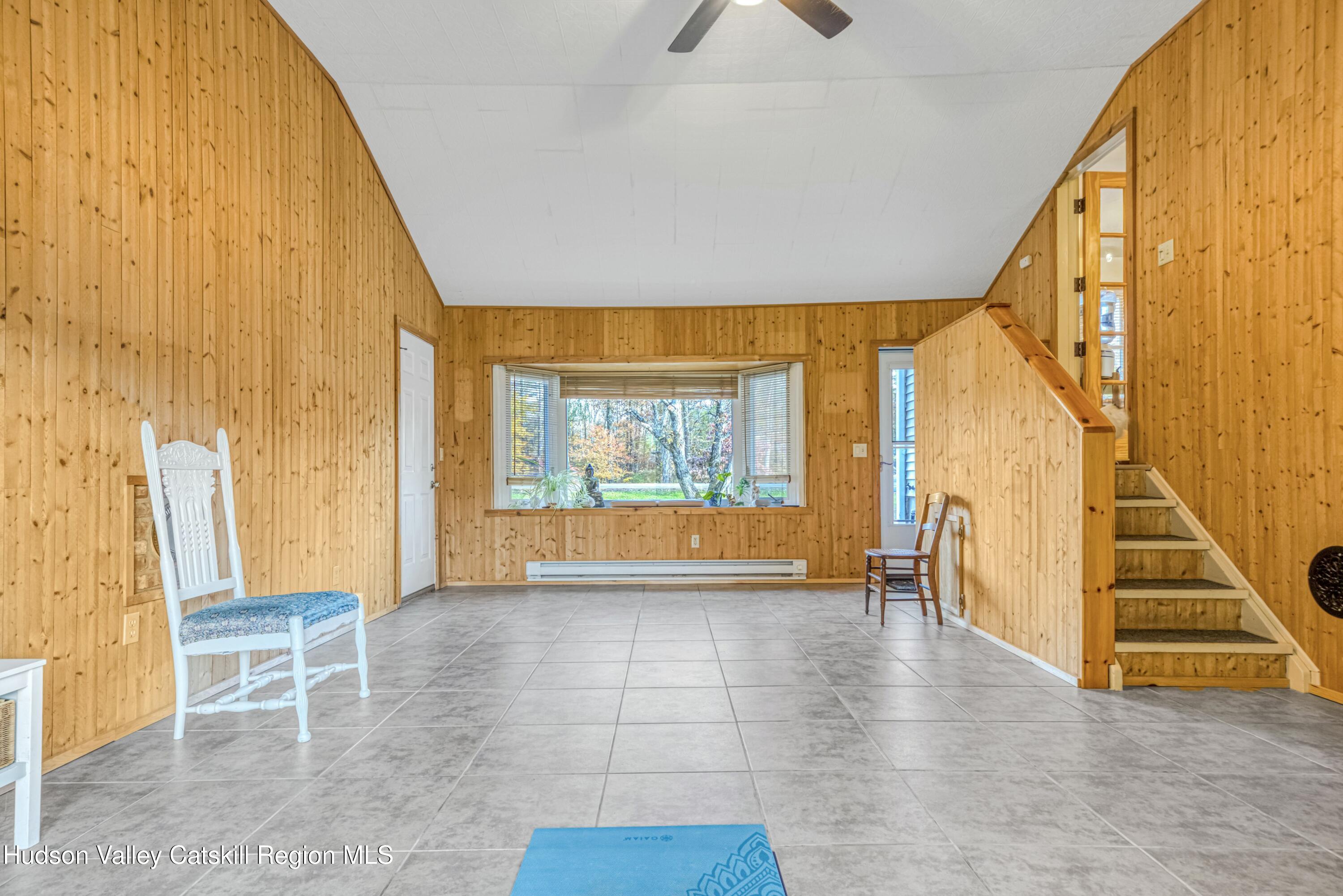 1221 Blue Mountain Road