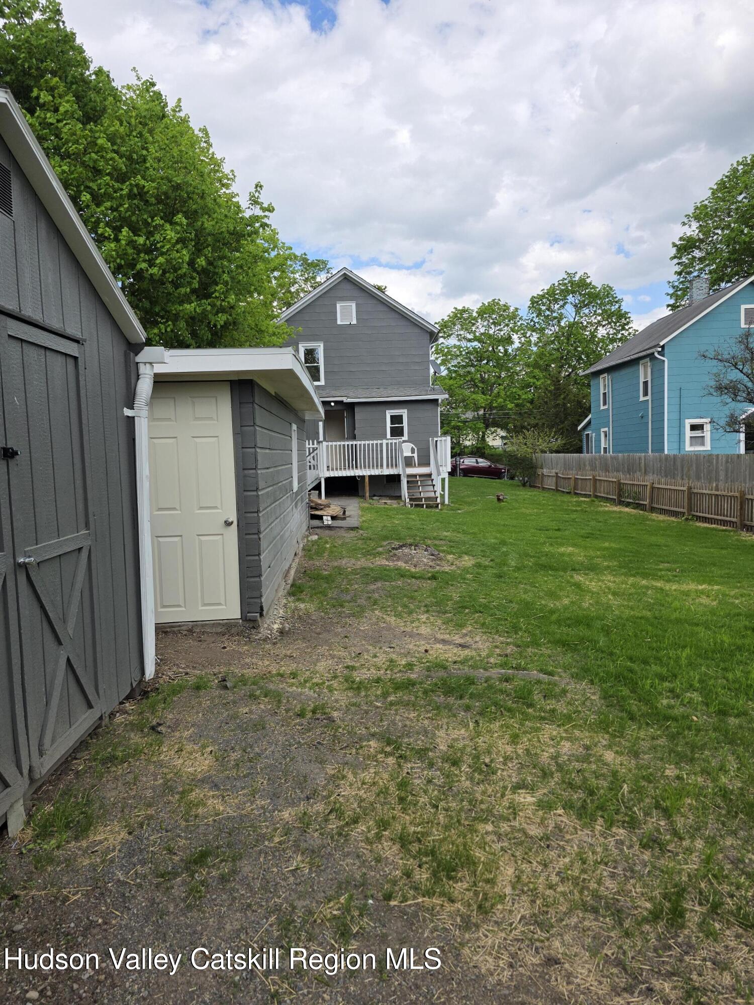 22 Maple Street