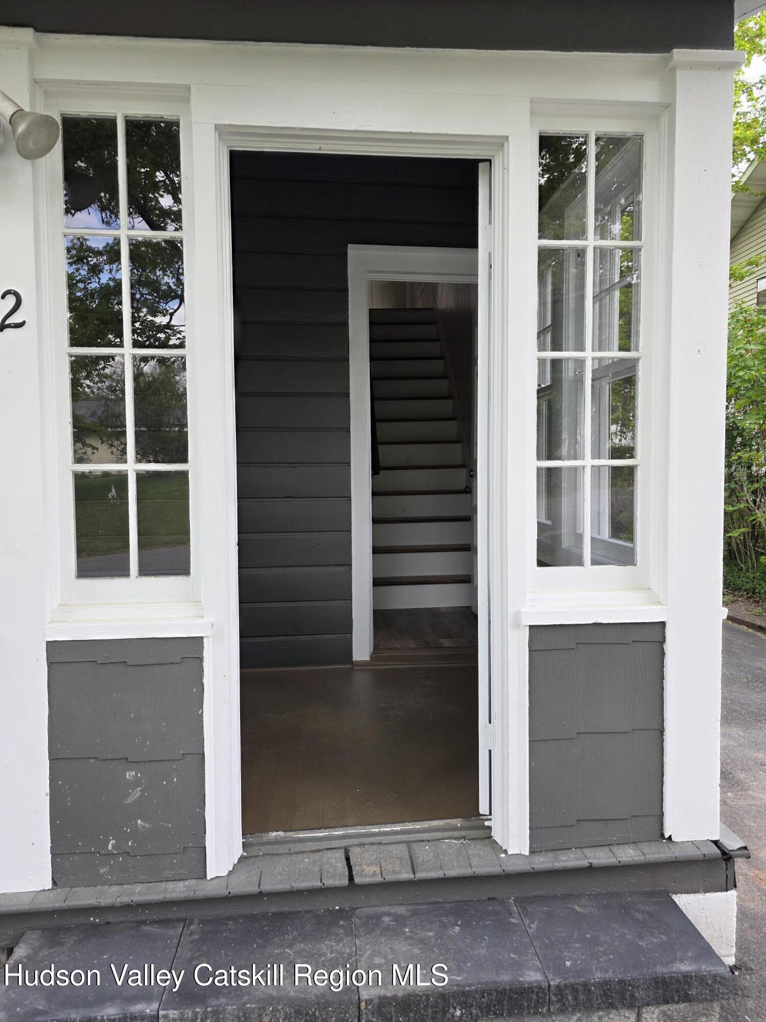 22 Maple Street