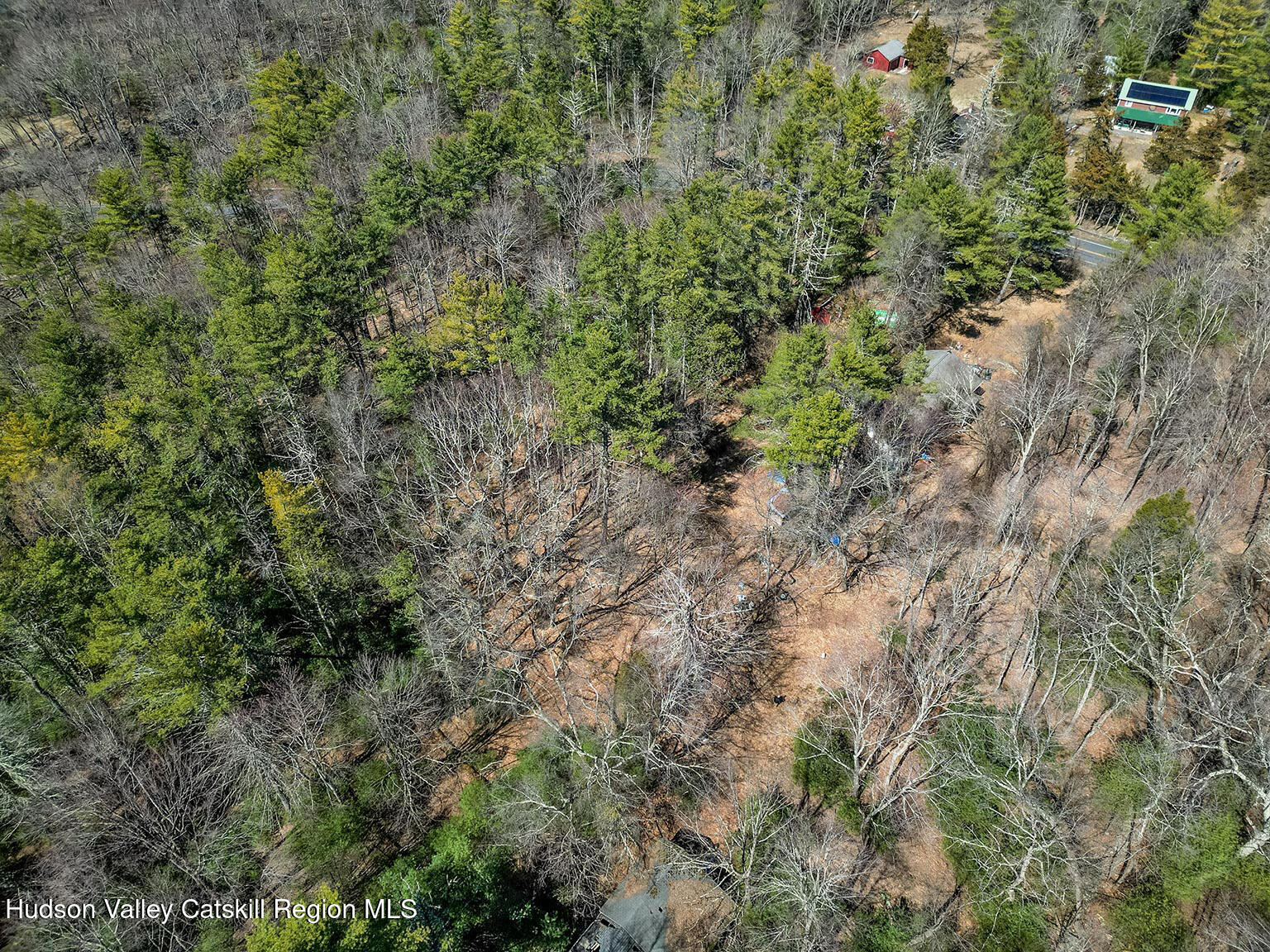 Tbd Glasco Turnpike, between 1171 & 1145