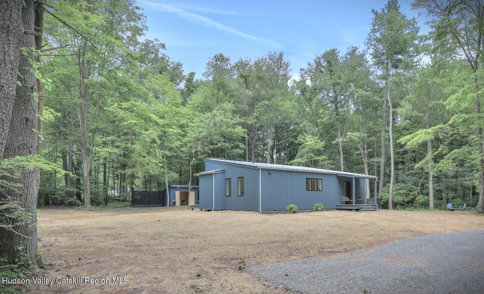 377 Pennsylvania Avenue