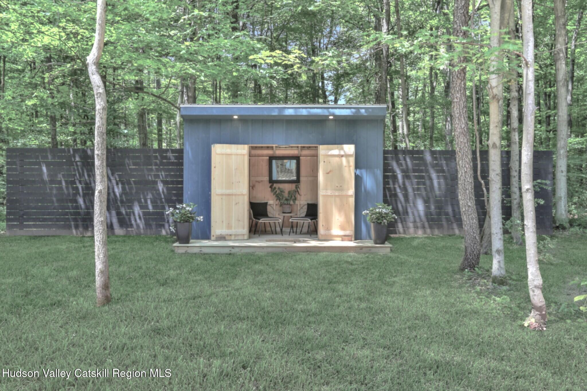 377 Pennsylvania Avenue