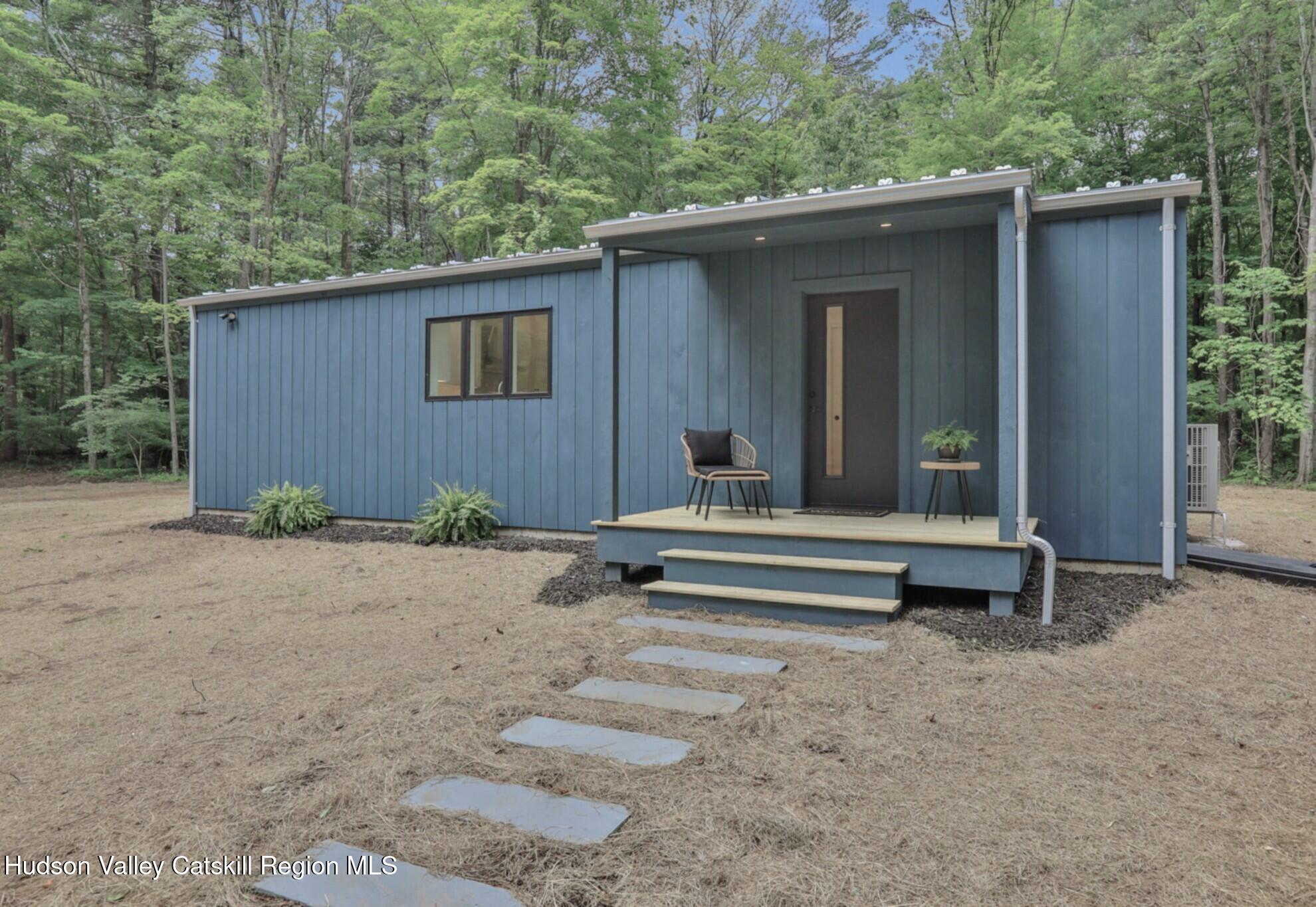 377 Pennsylvania Avenue