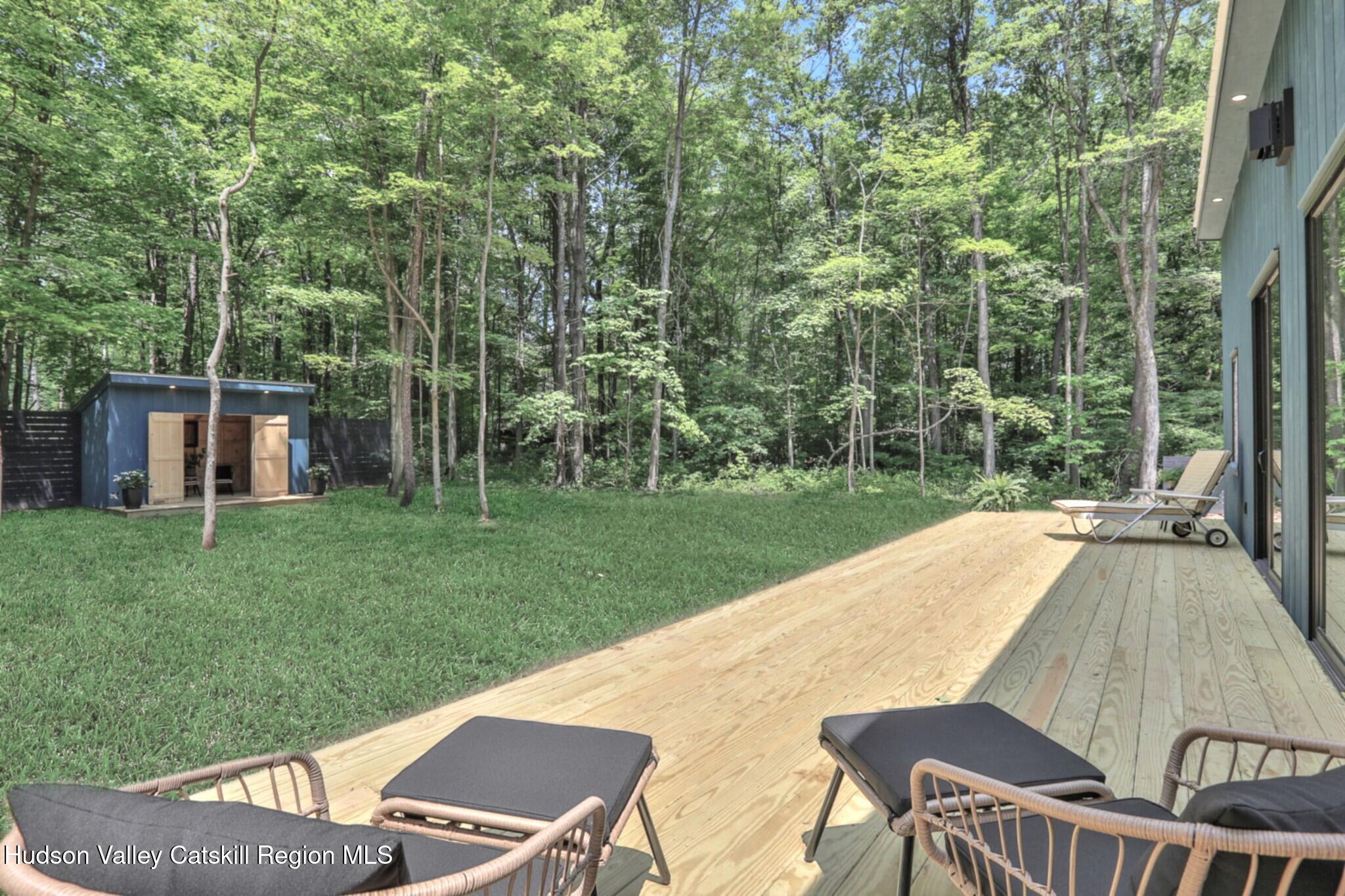 377 Pennsylvania Avenue