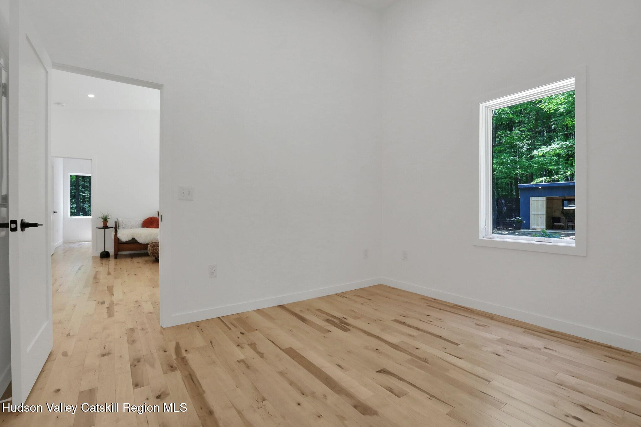 377 Pennsylvania Avenue