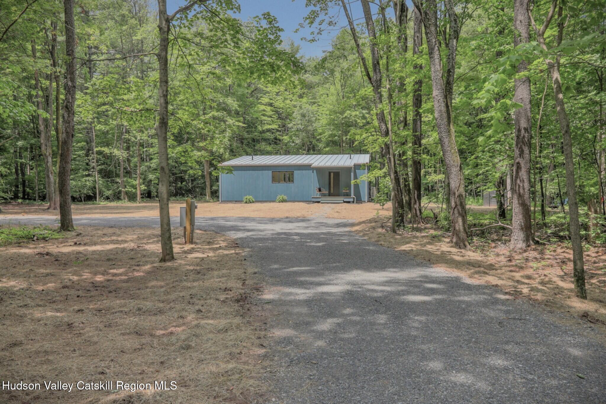 377 Pennsylvania Avenue