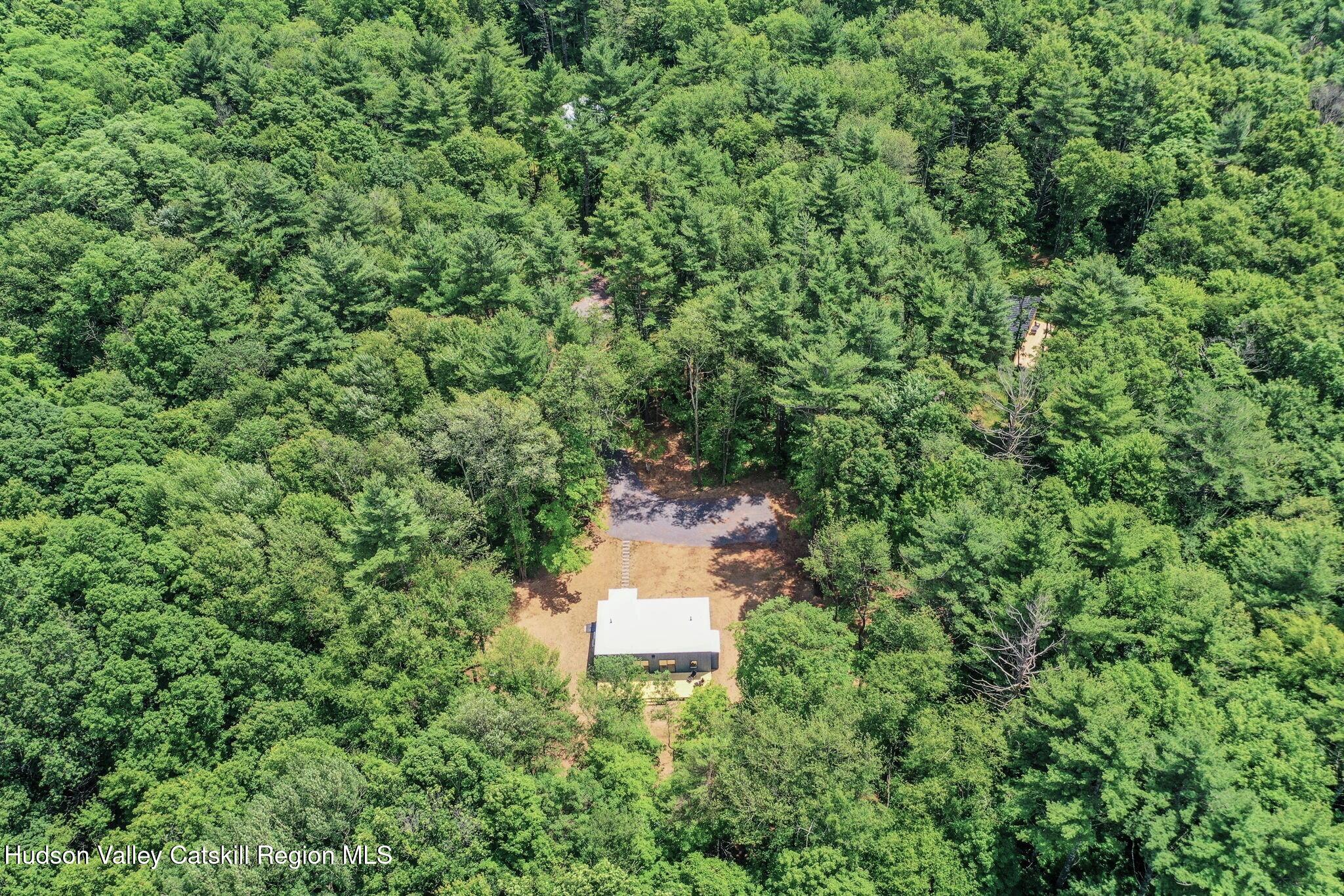 377 Pennsylvania Avenue