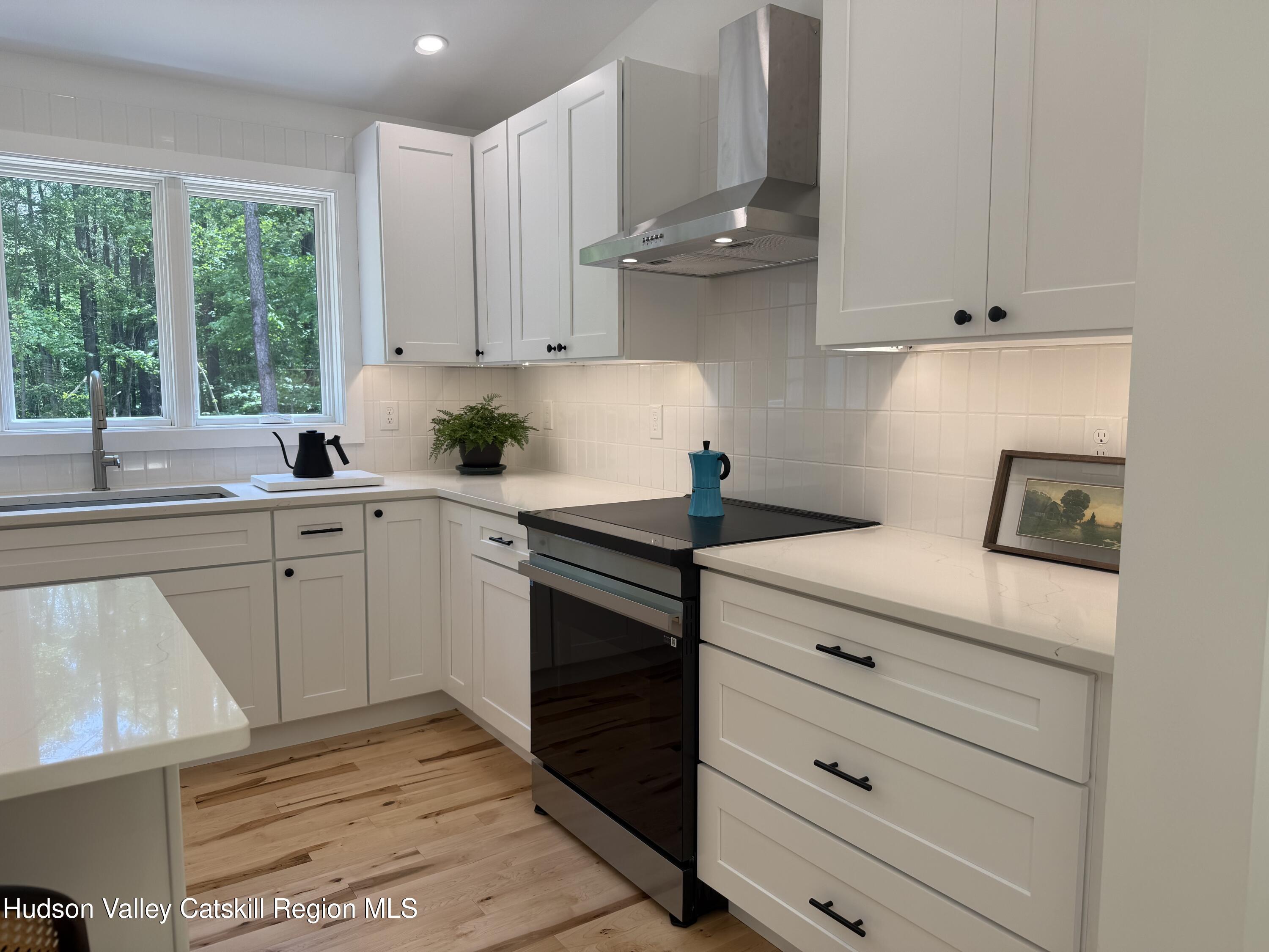 377 Pennsylvania Avenue