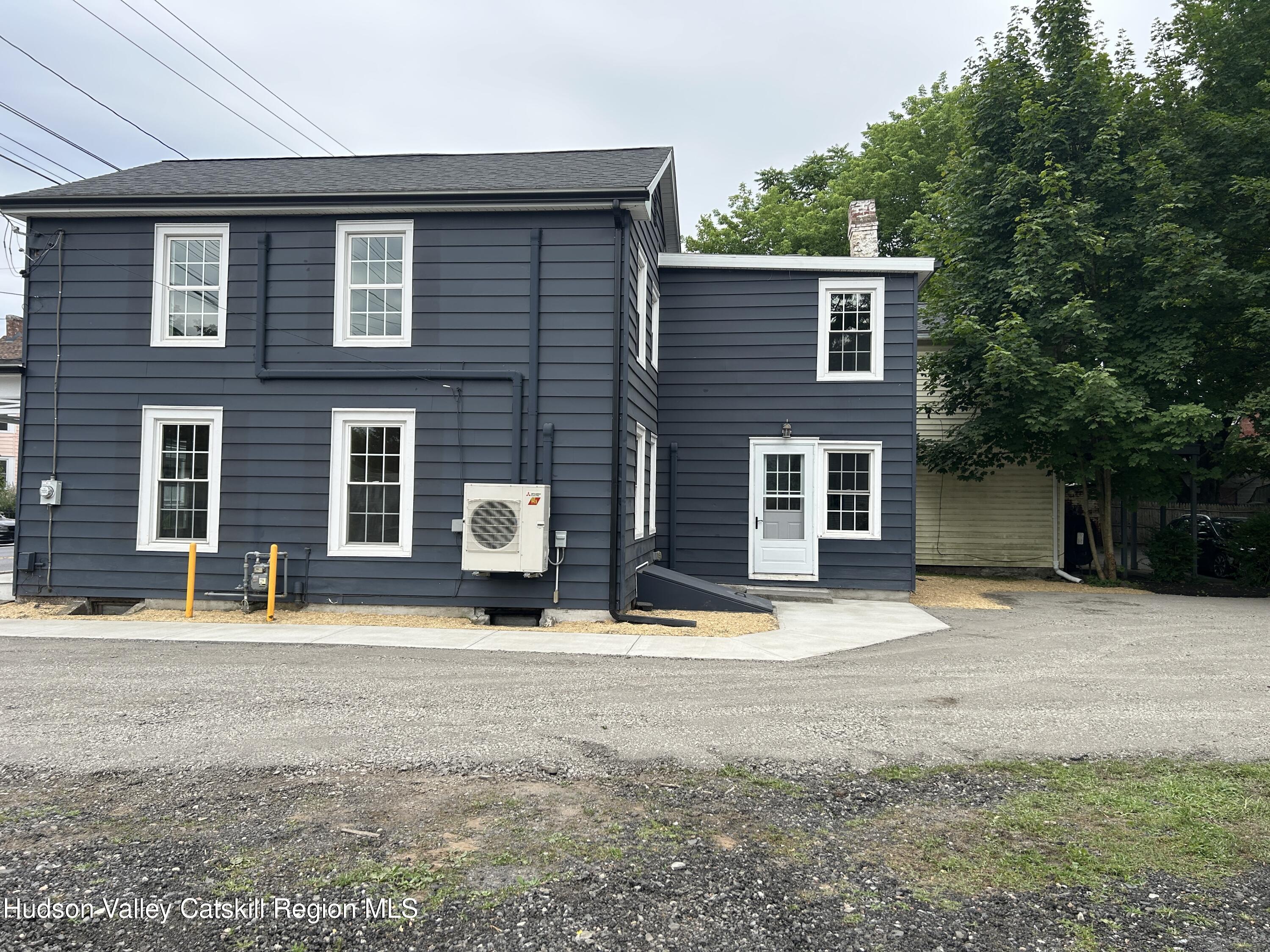 42 Ulster Avenue