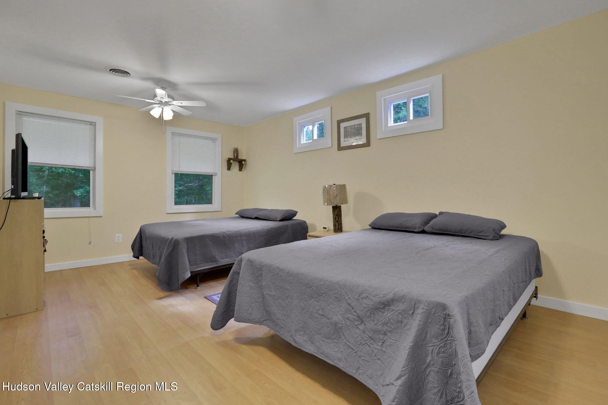 1055 Route 212