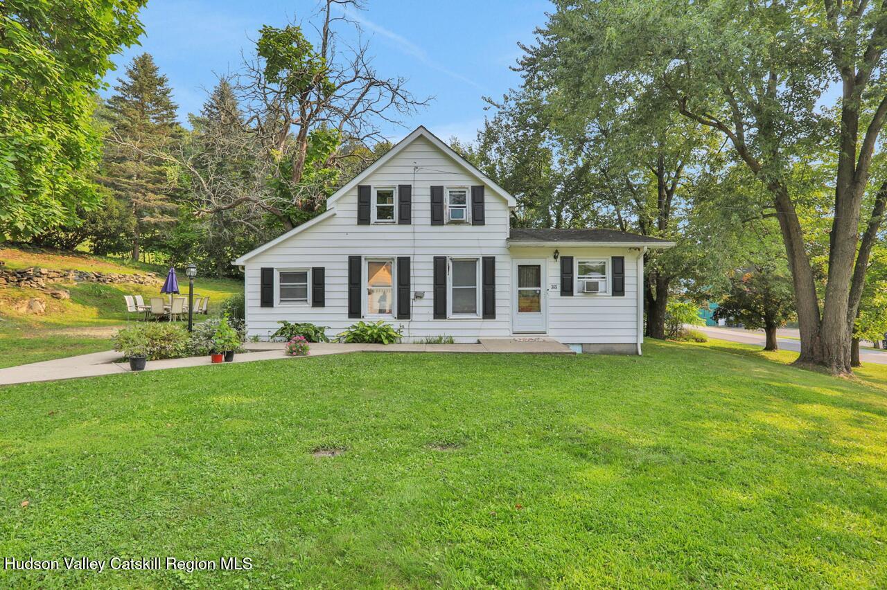 365 Crescent Avenue