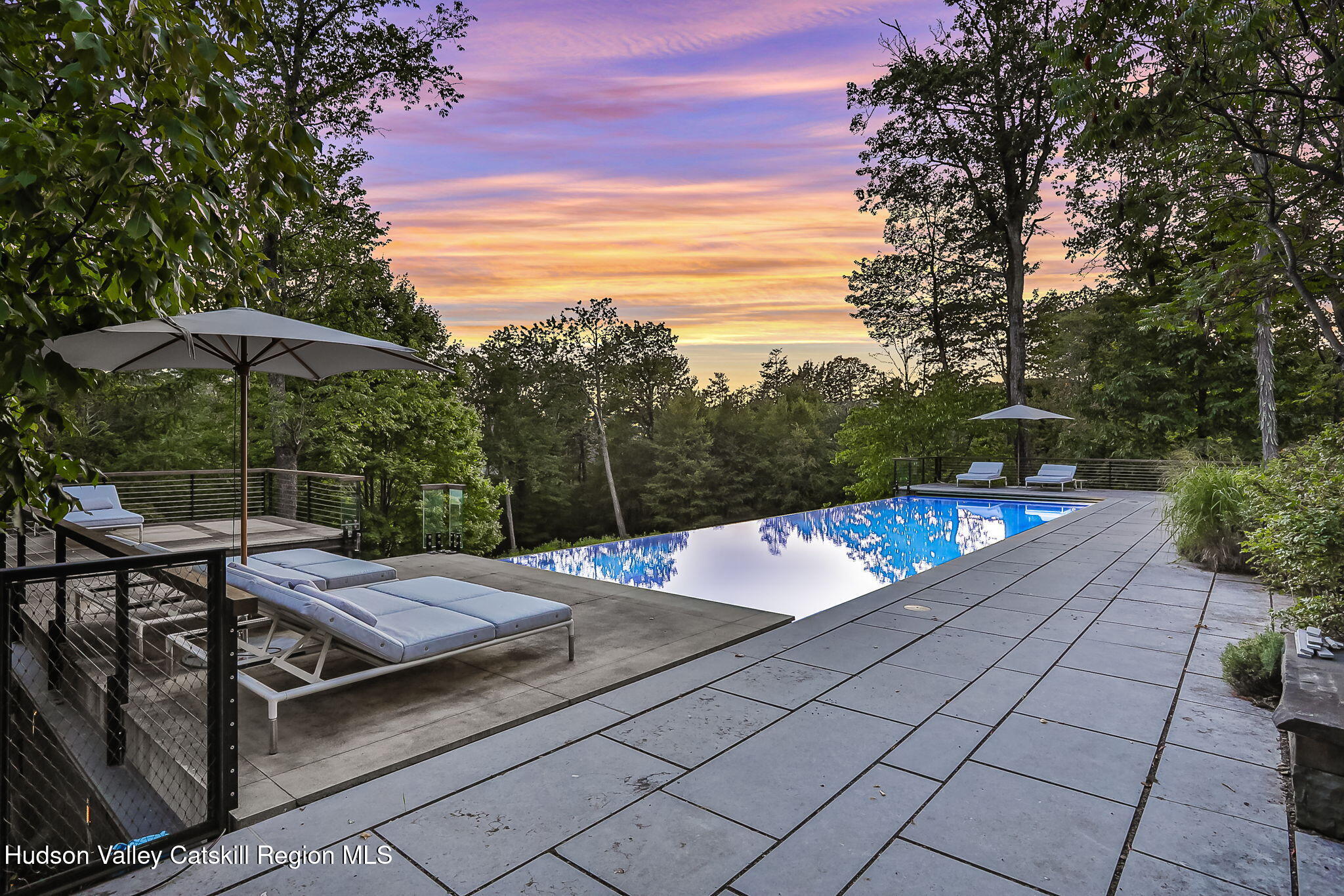 125 Valley View Way