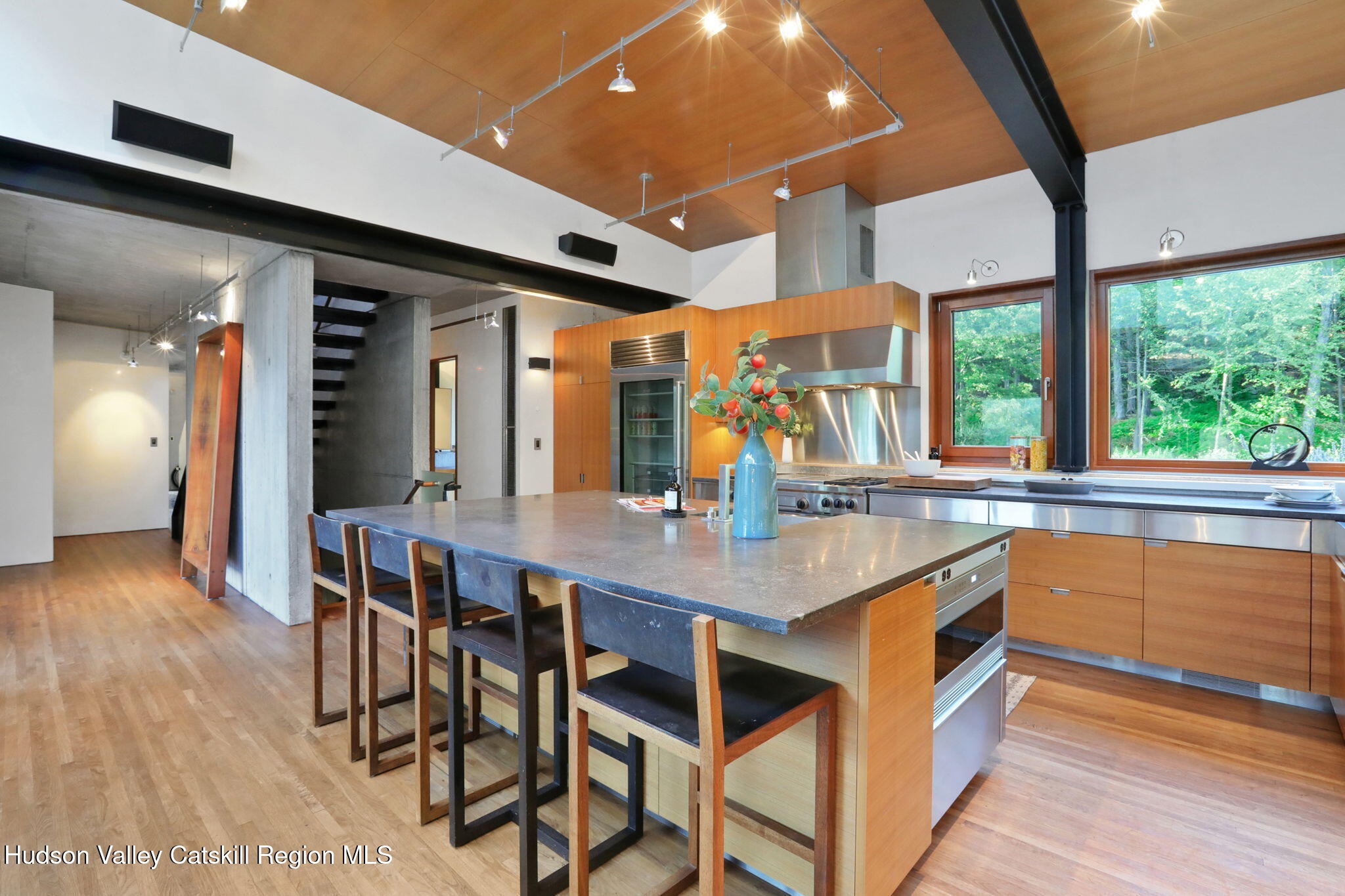 125 Valley View Way