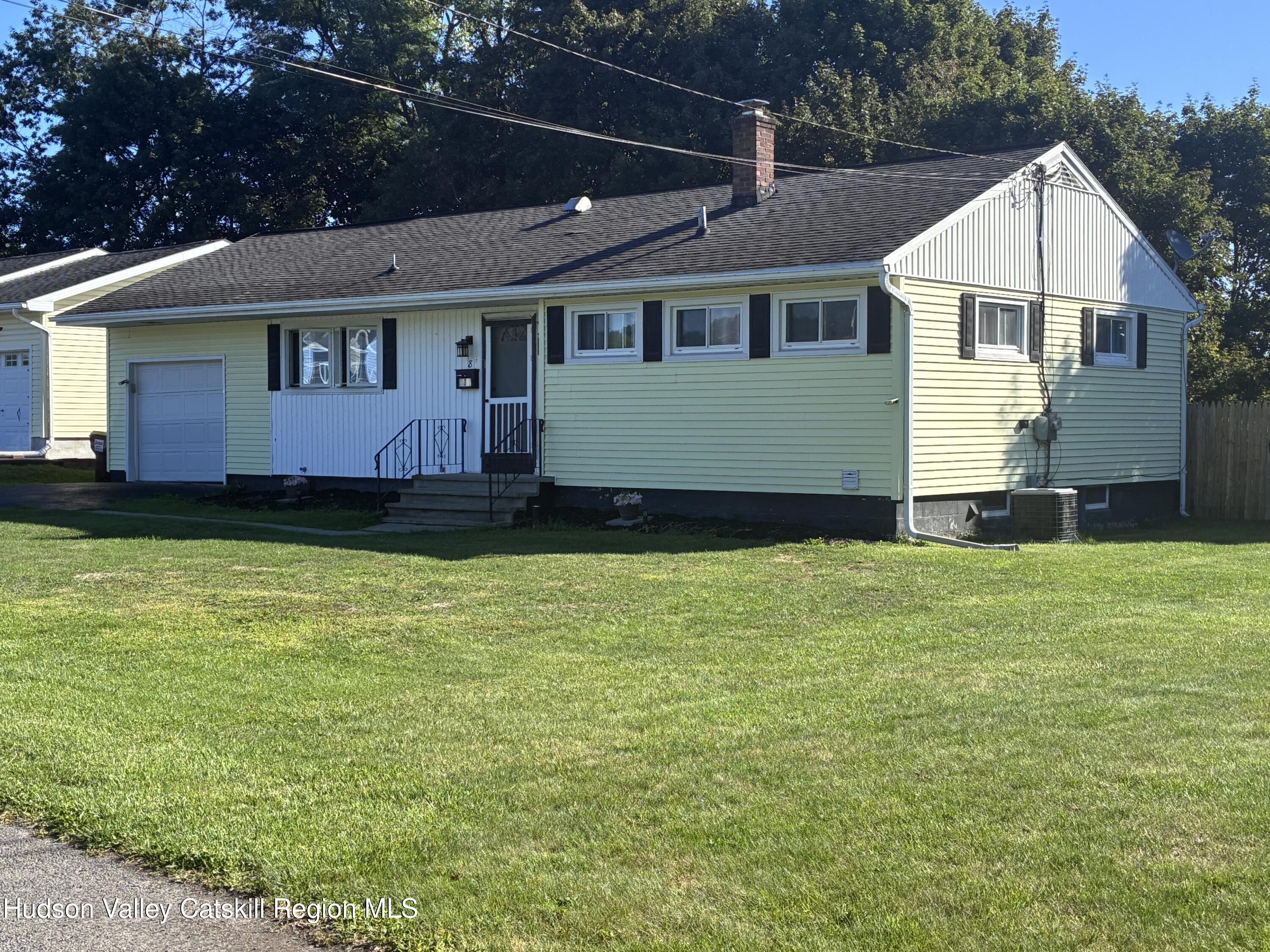 8 Ridge Road