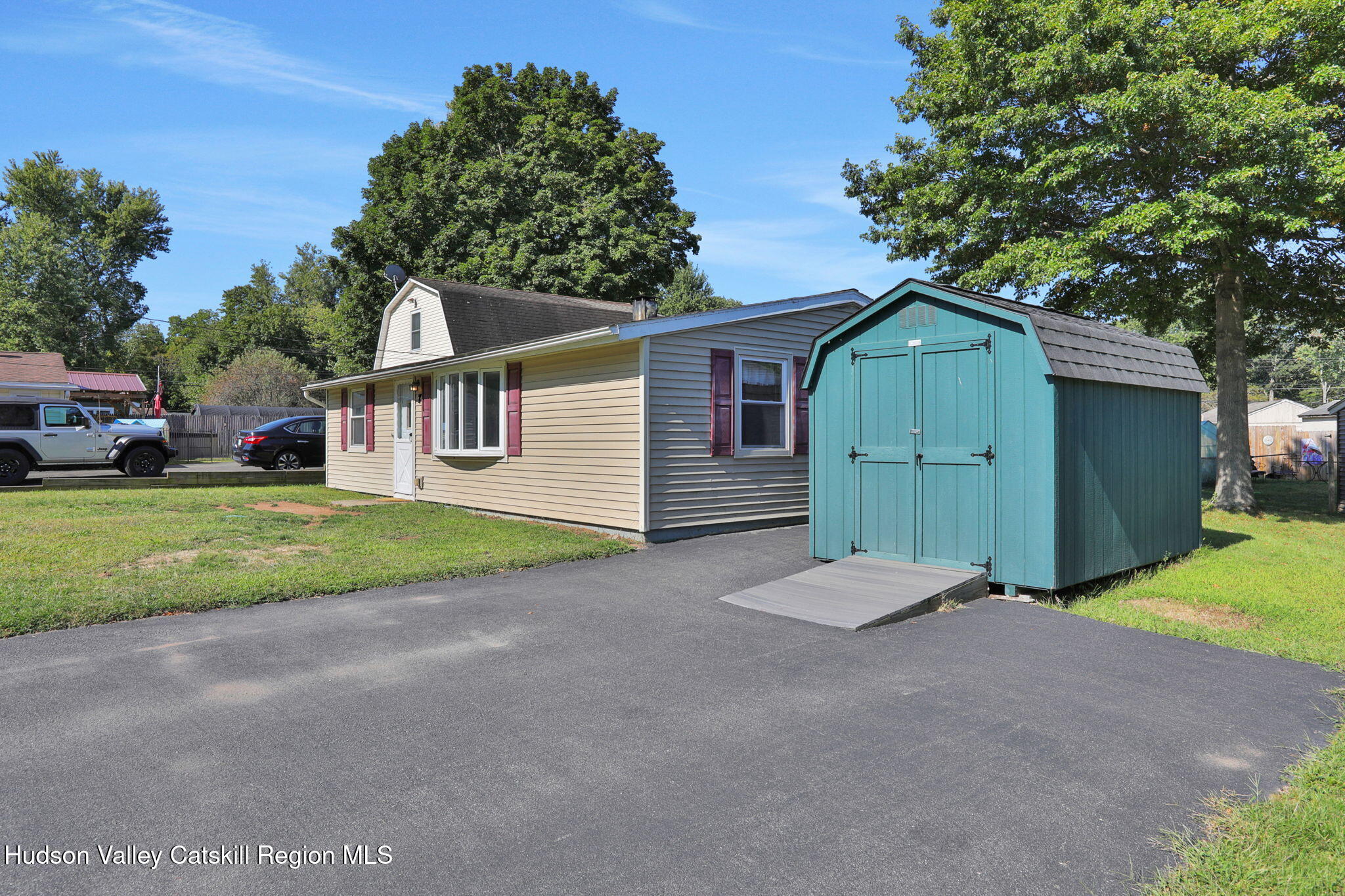 7 Country Club Drive