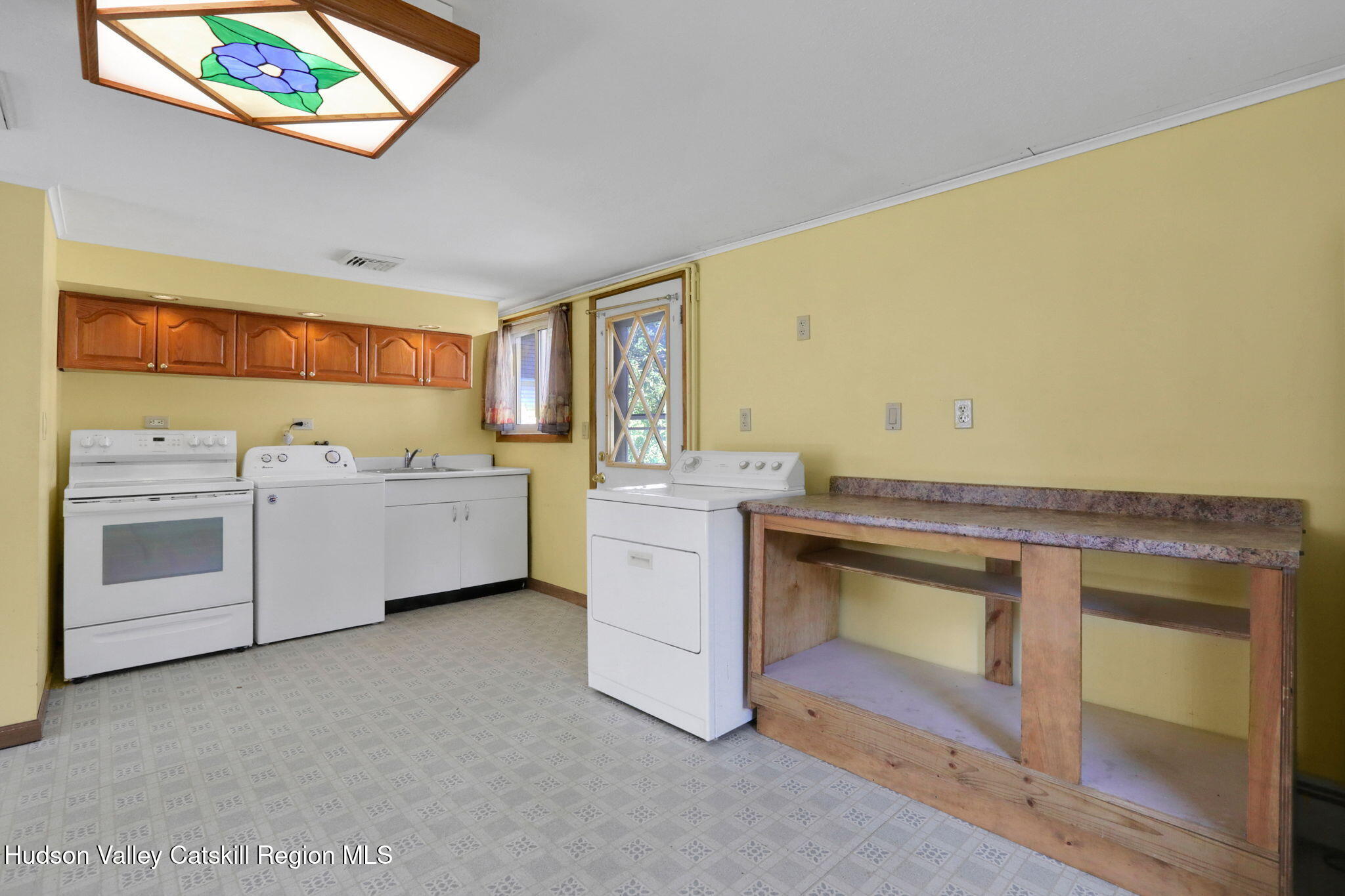 7 Country Club Drive