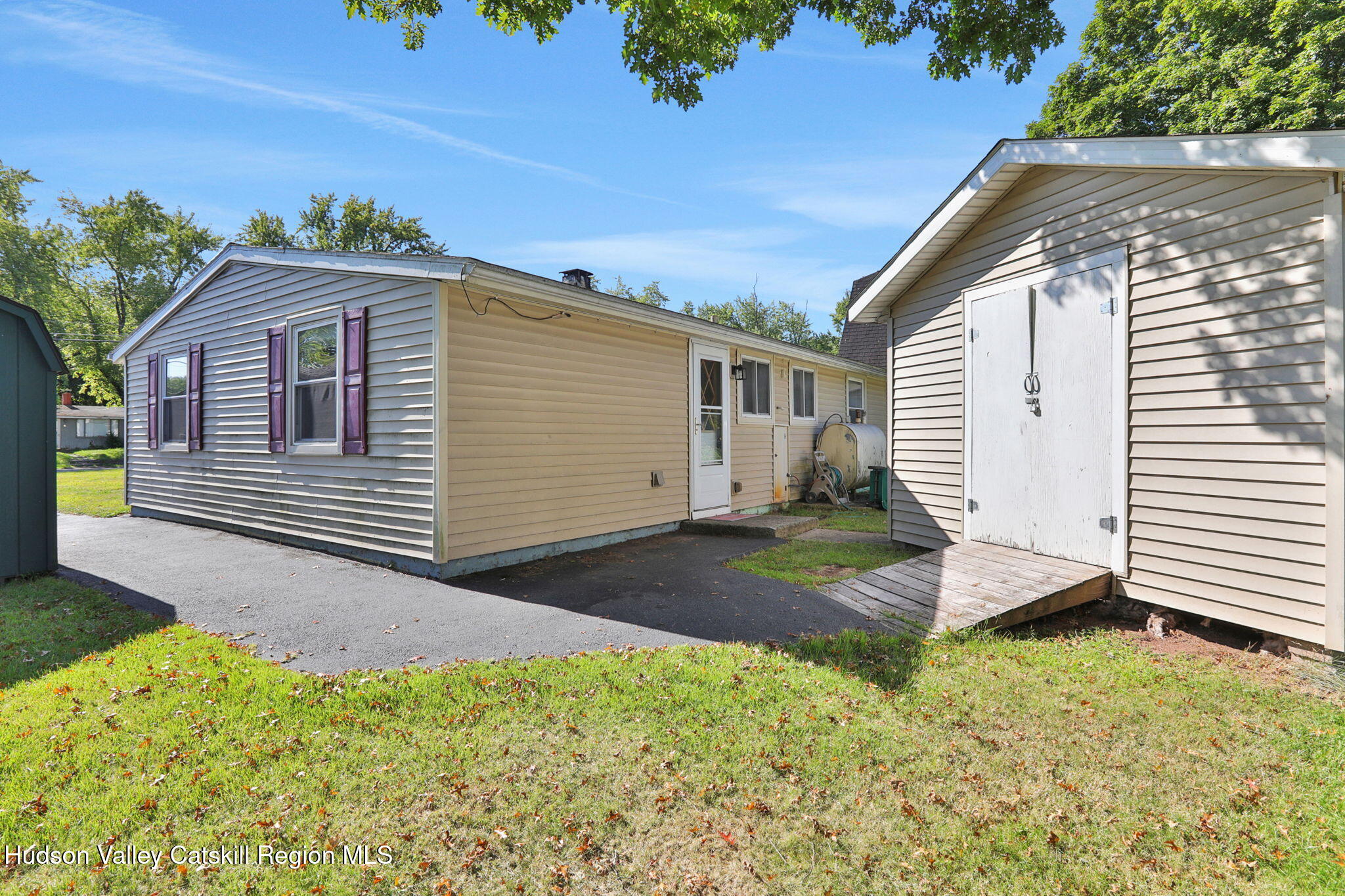 7 Country Club Drive