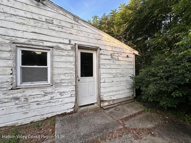 4335 Albany Post Road