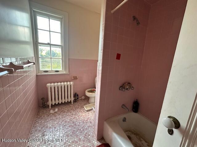 2261 Salt Point Turnpike