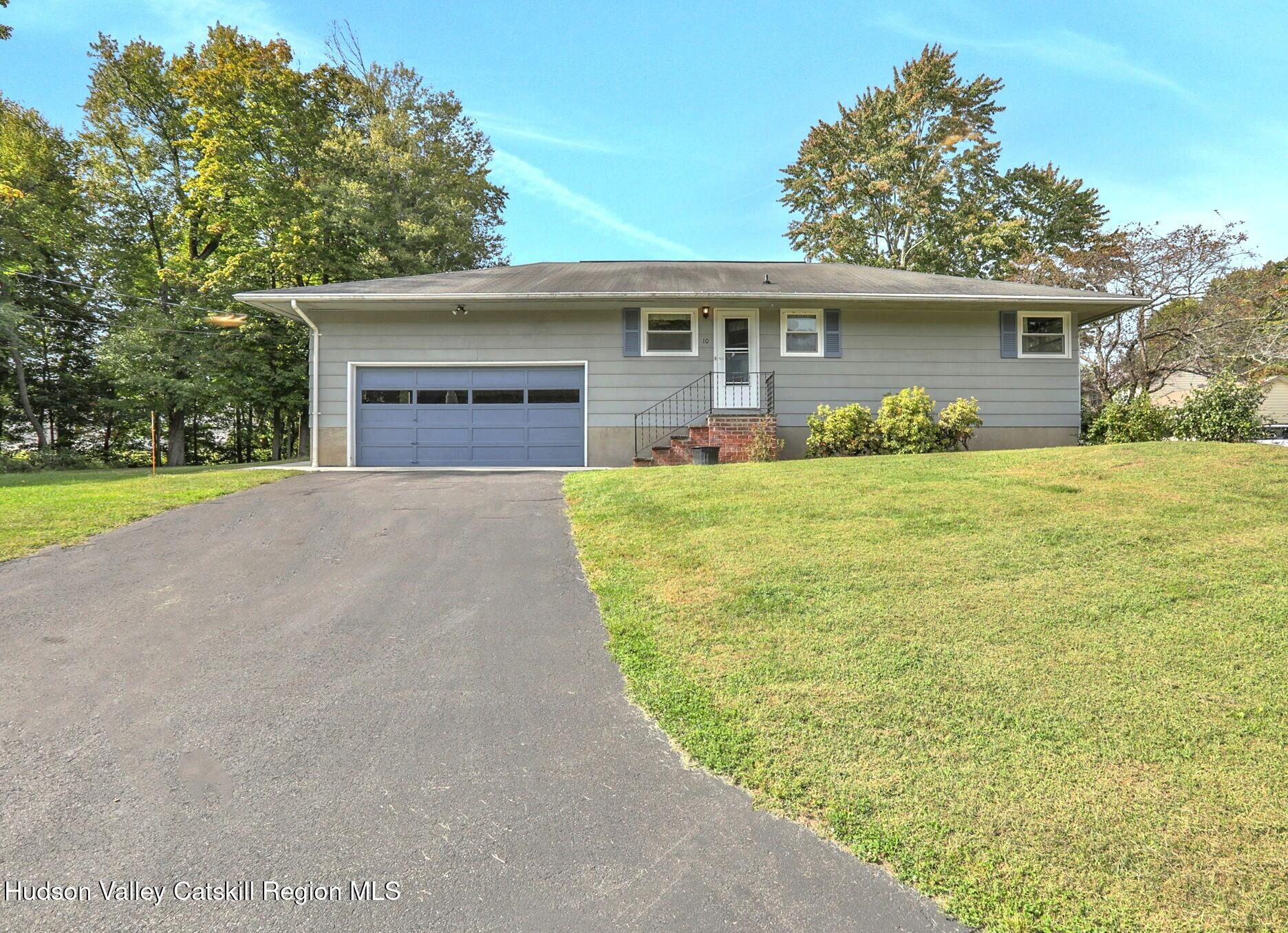 10 Meadow Court