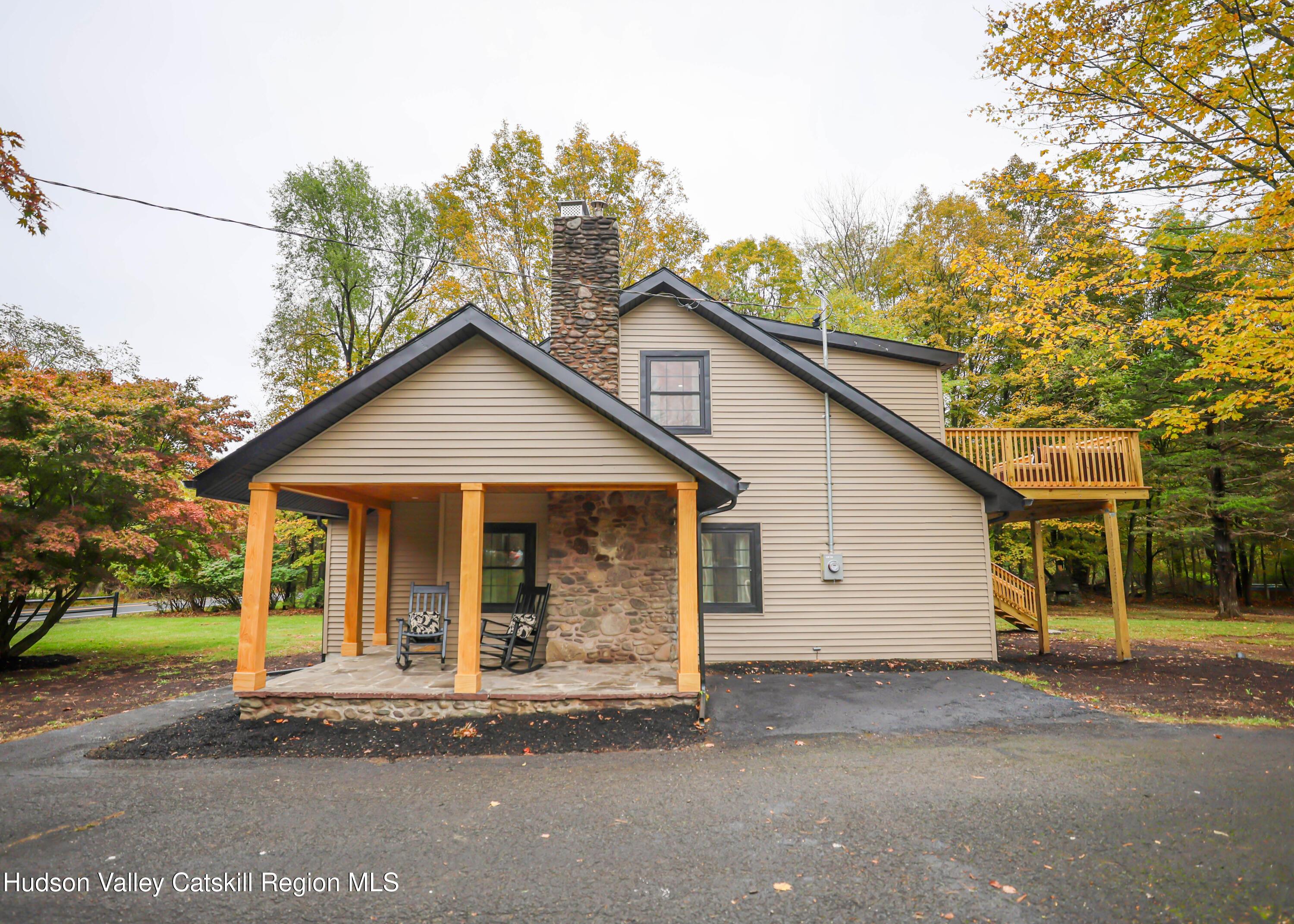 169 W Saugerties Road Road