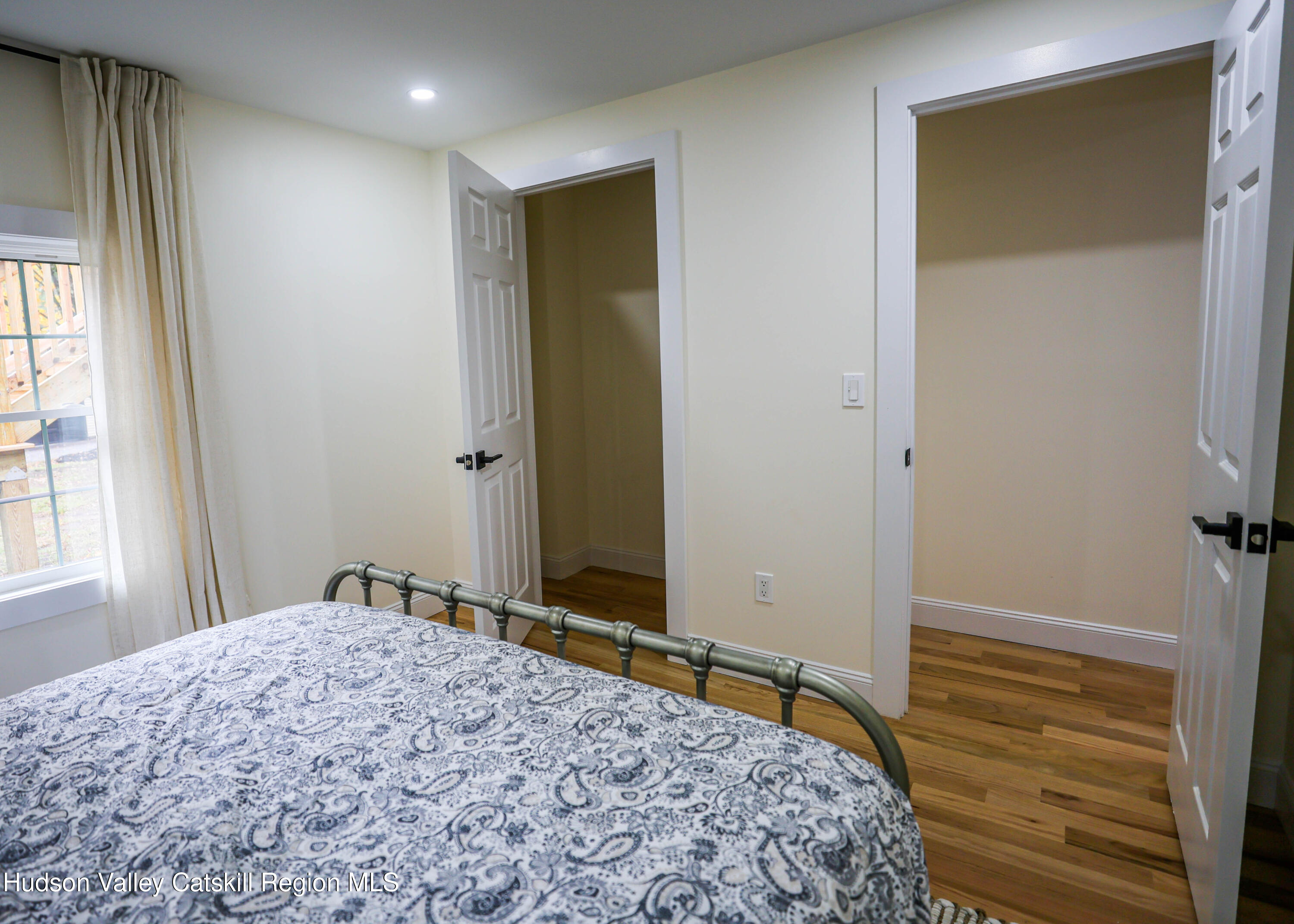 169 W Saugerties Road Road