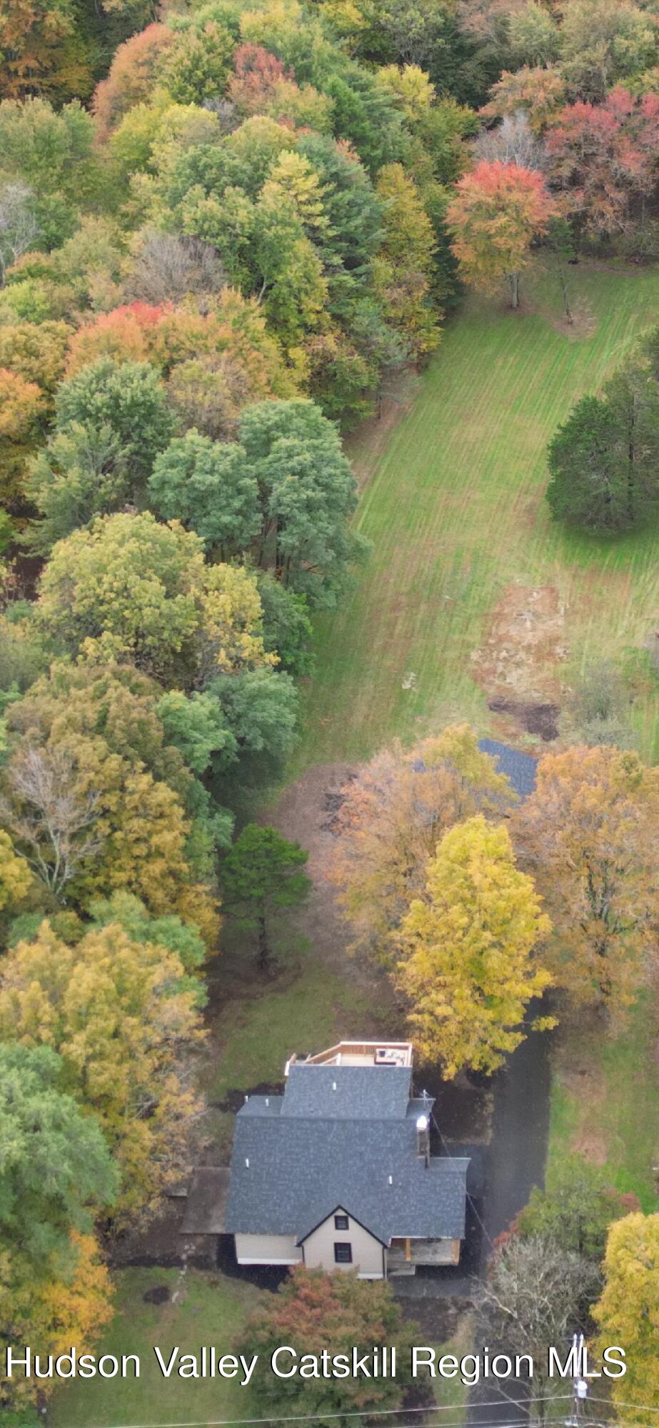169 W Saugerties Road Road