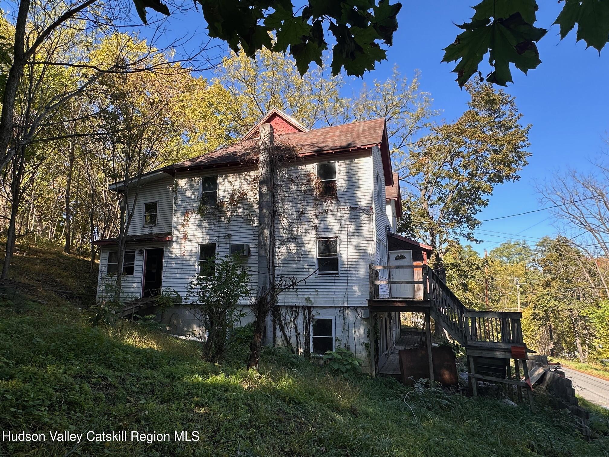 14 & 16 Underwood Street, Saugerties