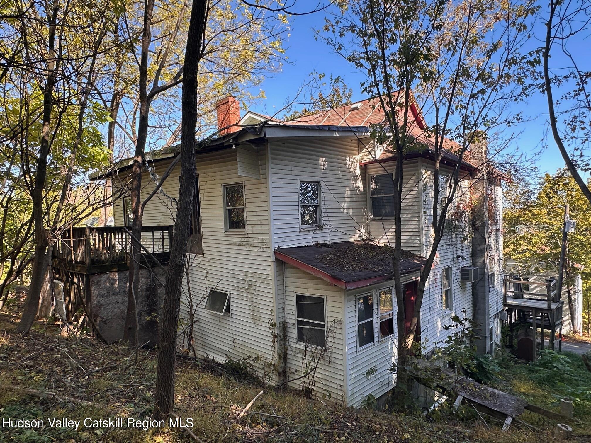 14 & 16 Underwood Street, Saugerties