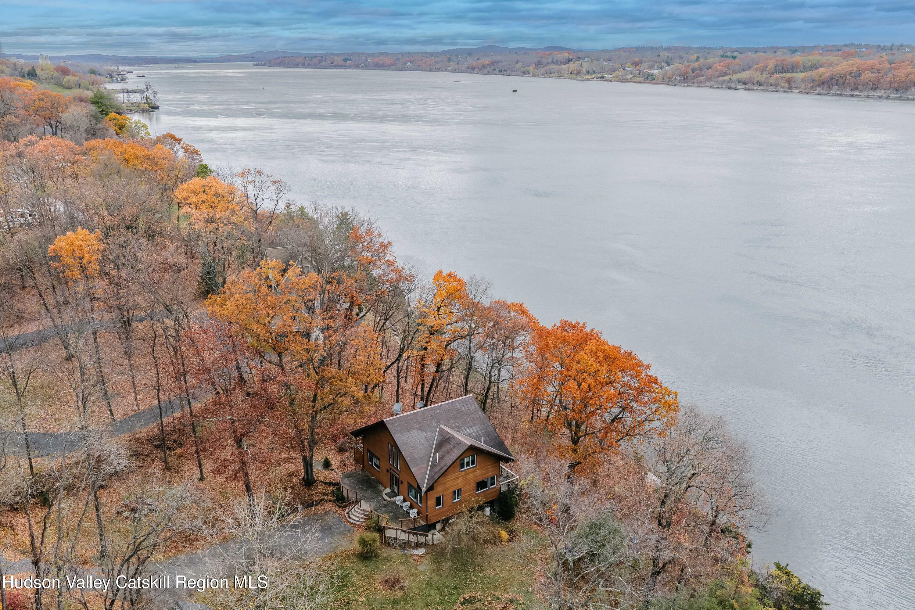 54 Deak Lane, Saugerties