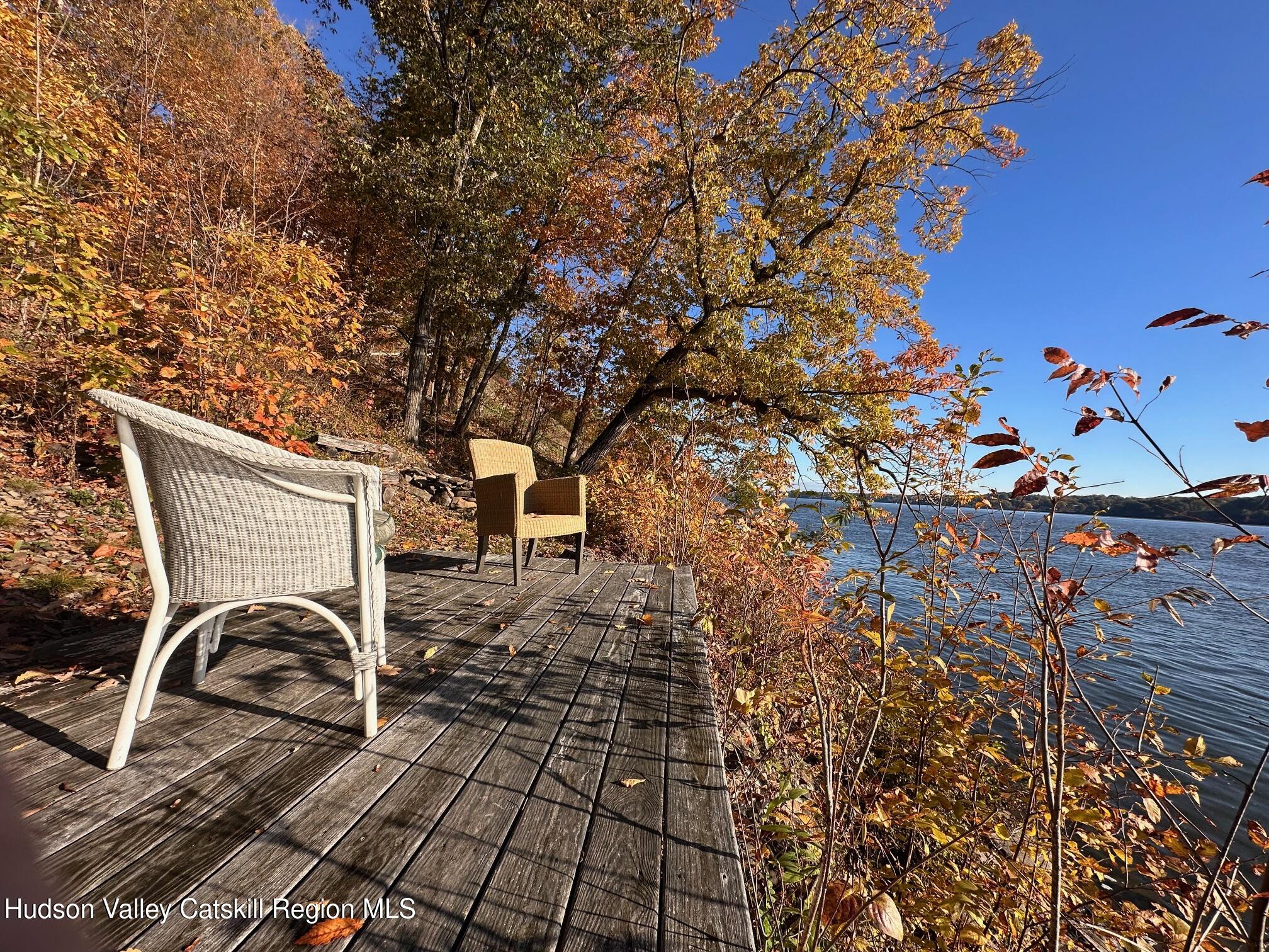 54 Deak Lane, Saugerties