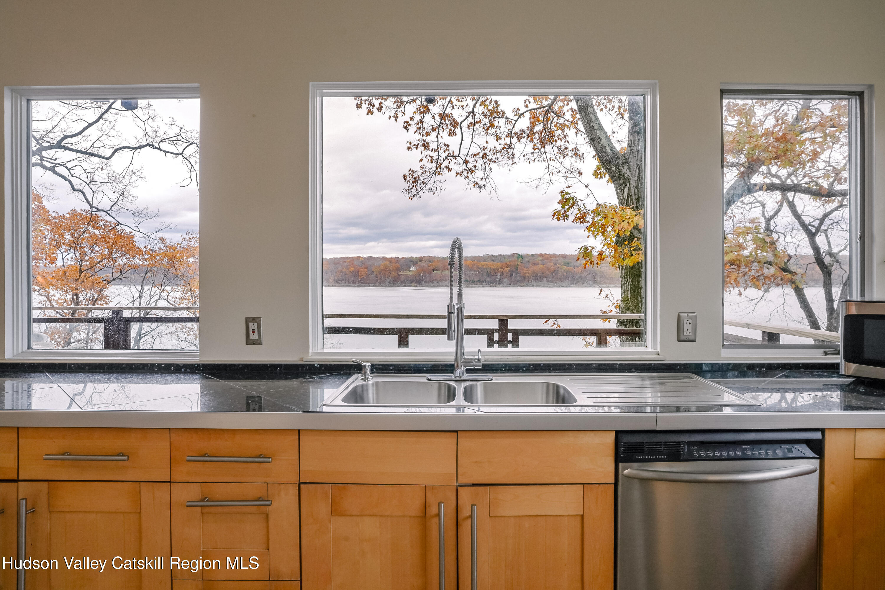 54 Deak Lane, Saugerties